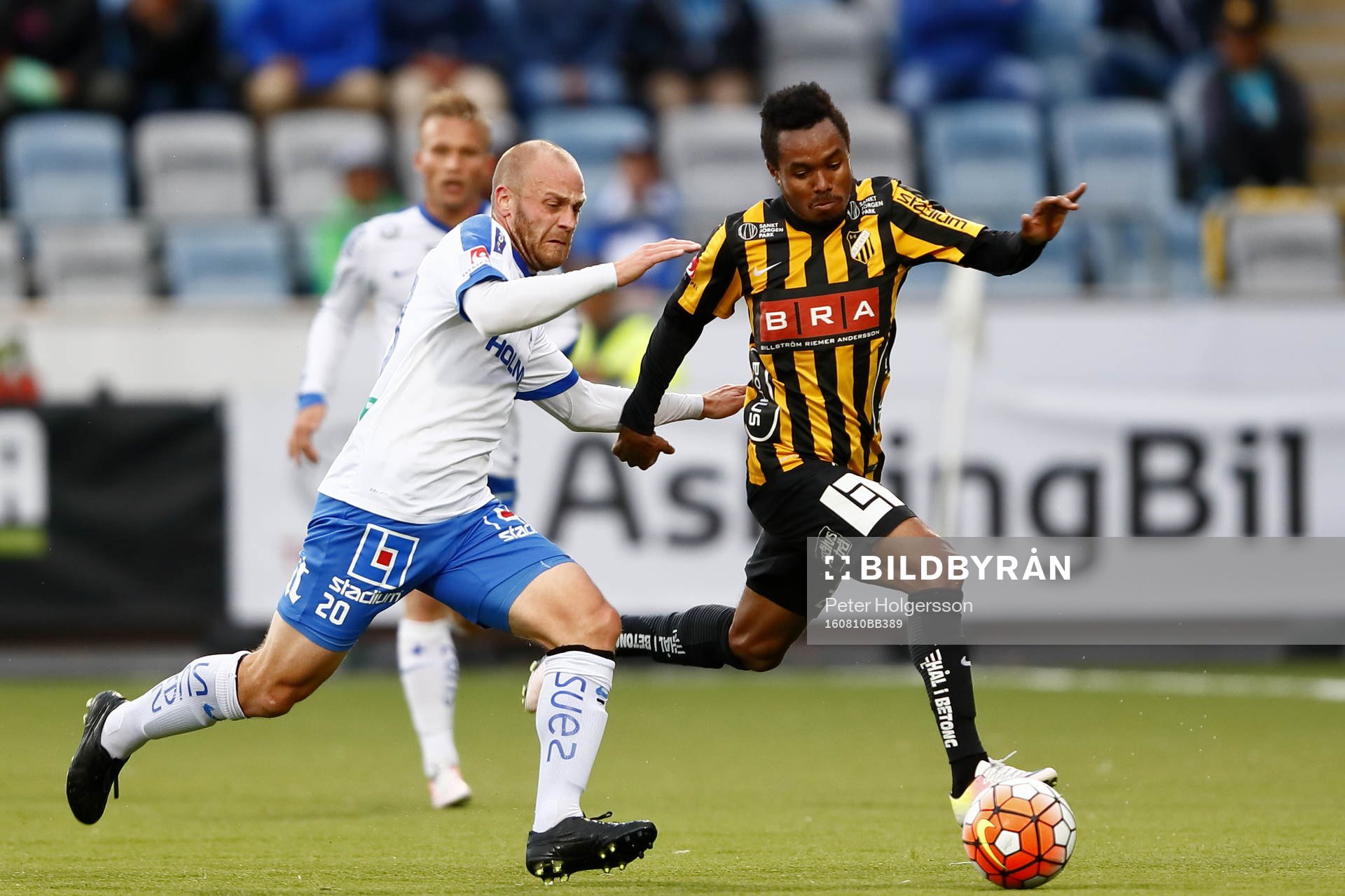 Norrköpings Daniel Sjölund och Häckens Nasiru Mohammed