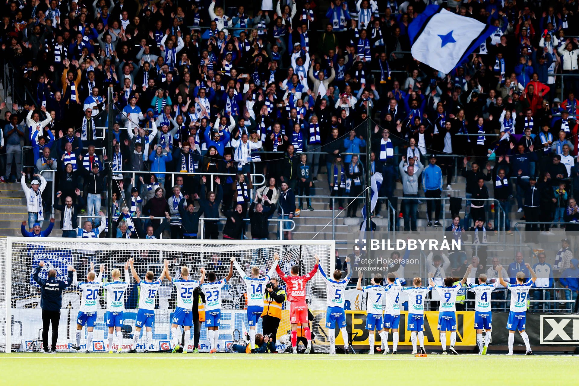 Norrköpings spelare jublar