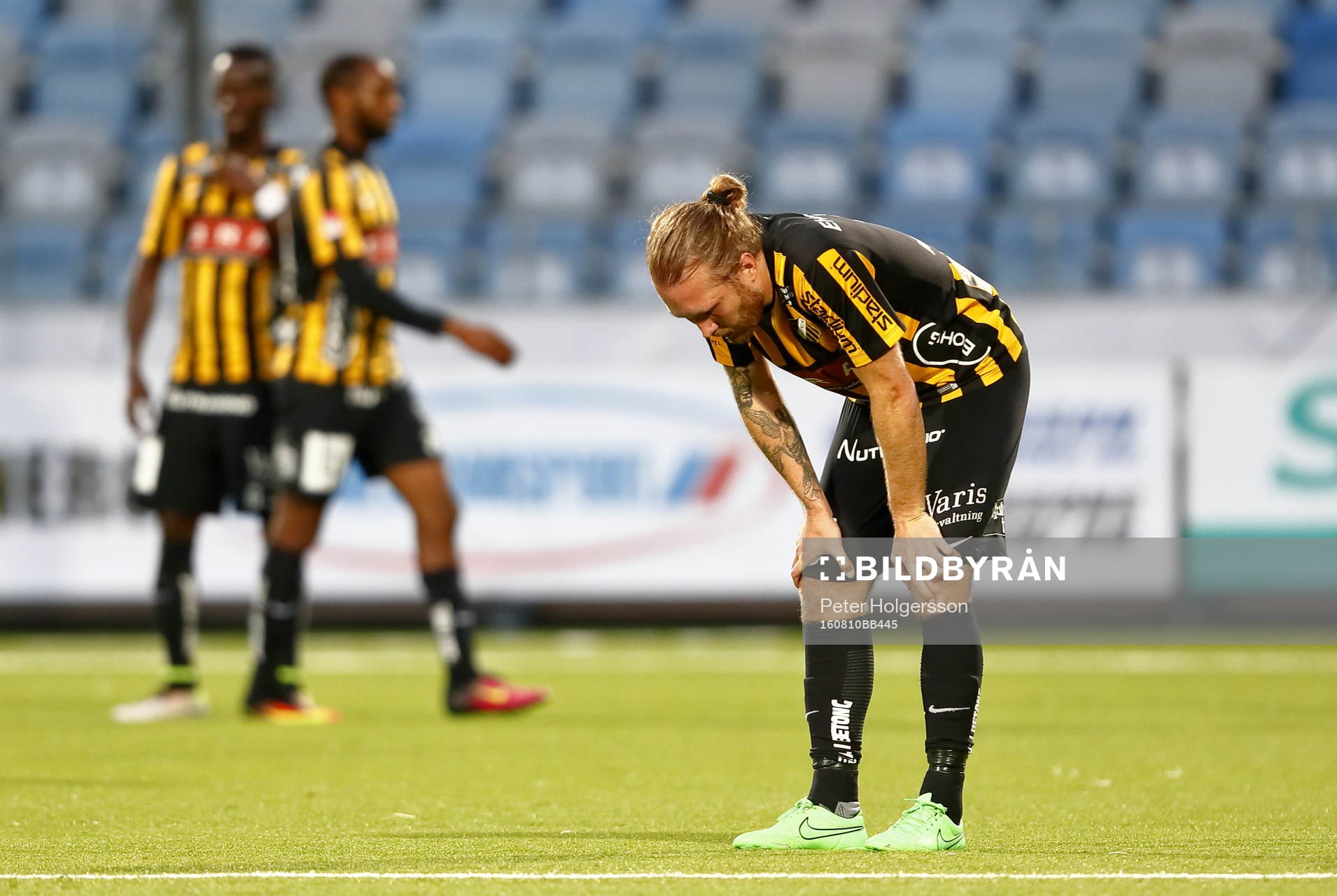 Häckens spelare deppar