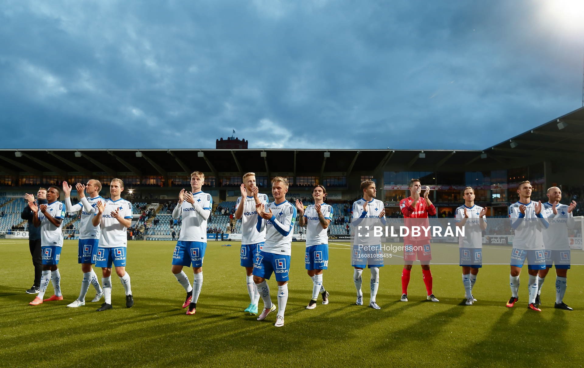 Norrköpings spelare jublar