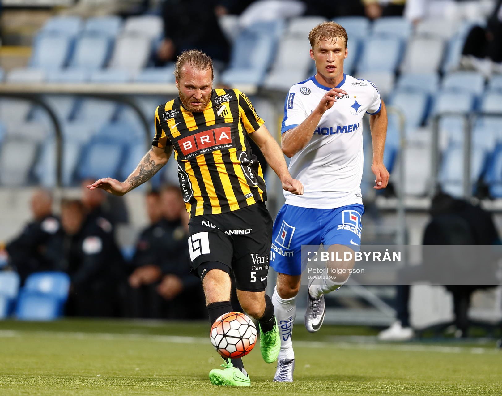 Häckens Emil Wahlström och Norrköpings Sebastian