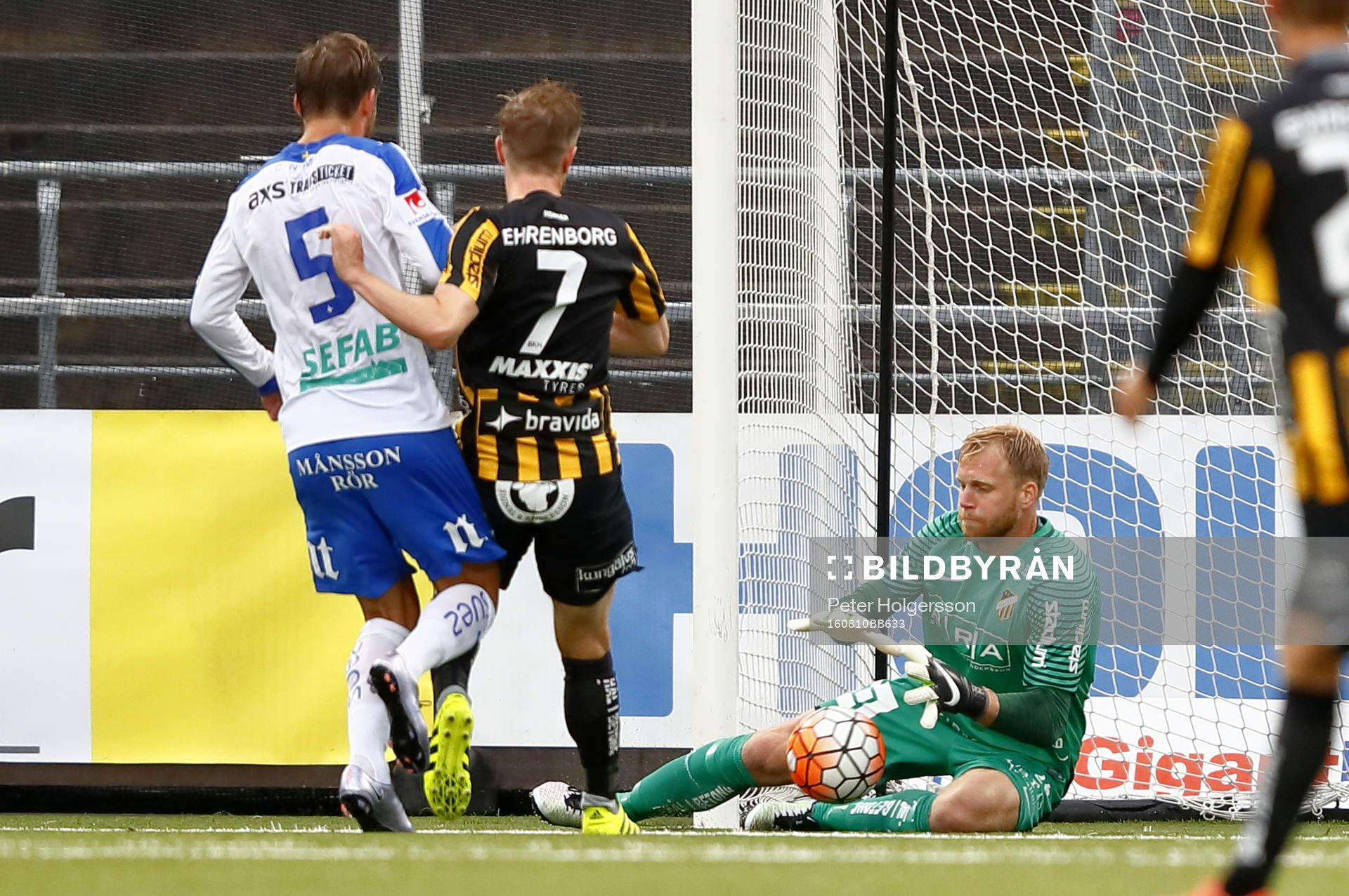 Räddning av Häckens Målvakt Peter Abrahamsson