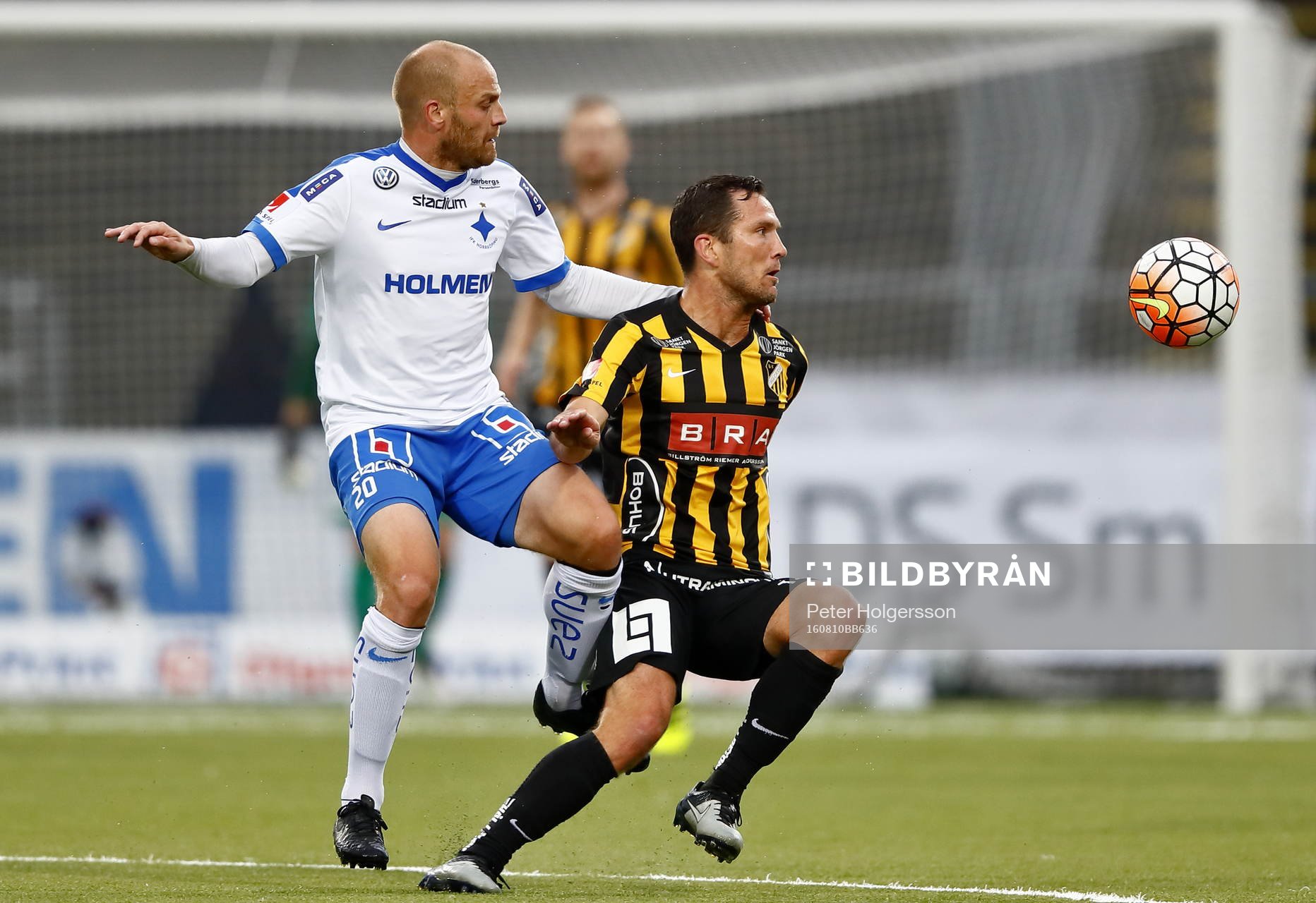 Norrköpings Daniel Sjölund och Häckens Martin Ericsson