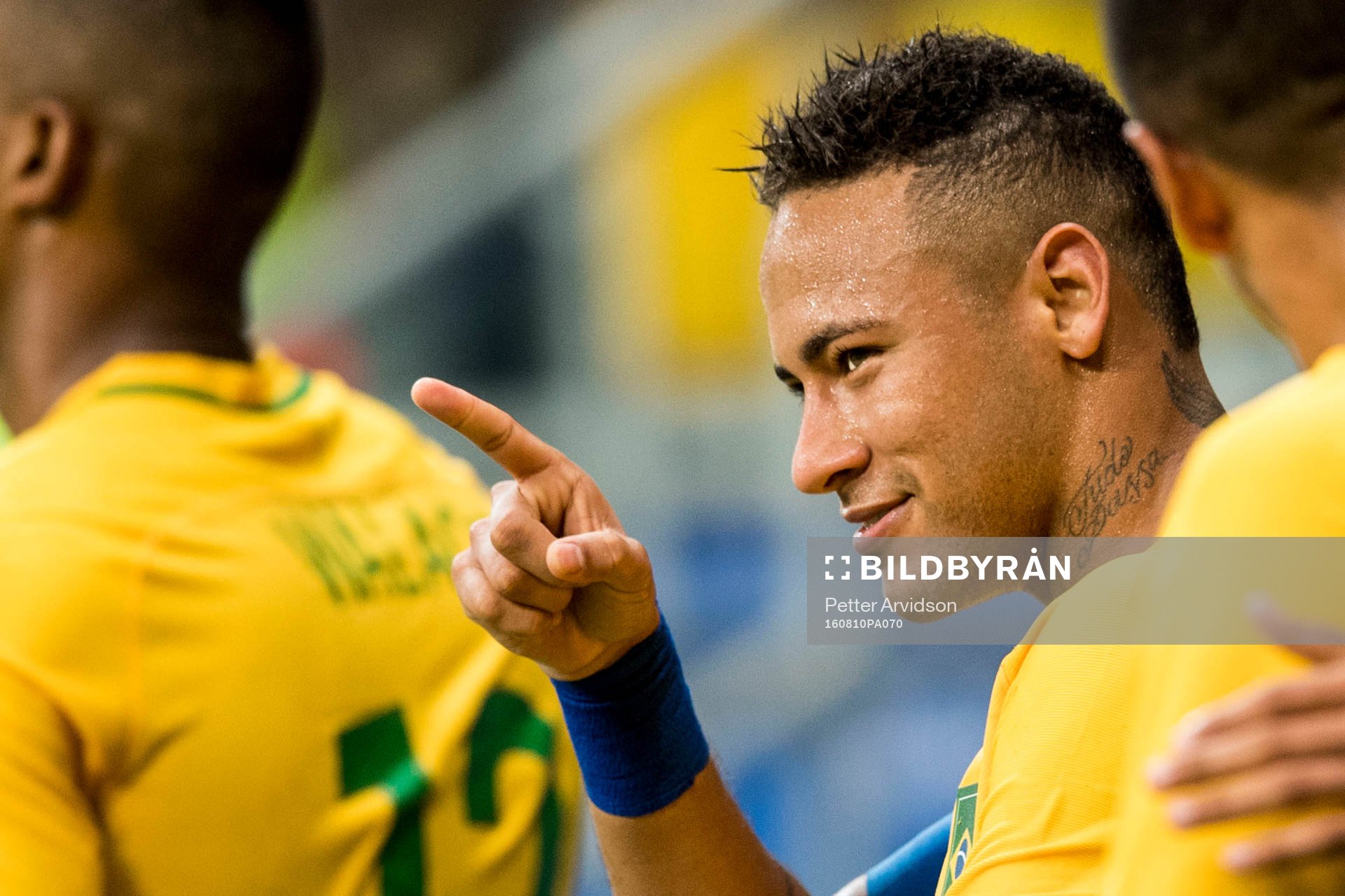 Brasiliens Neymar jublar
