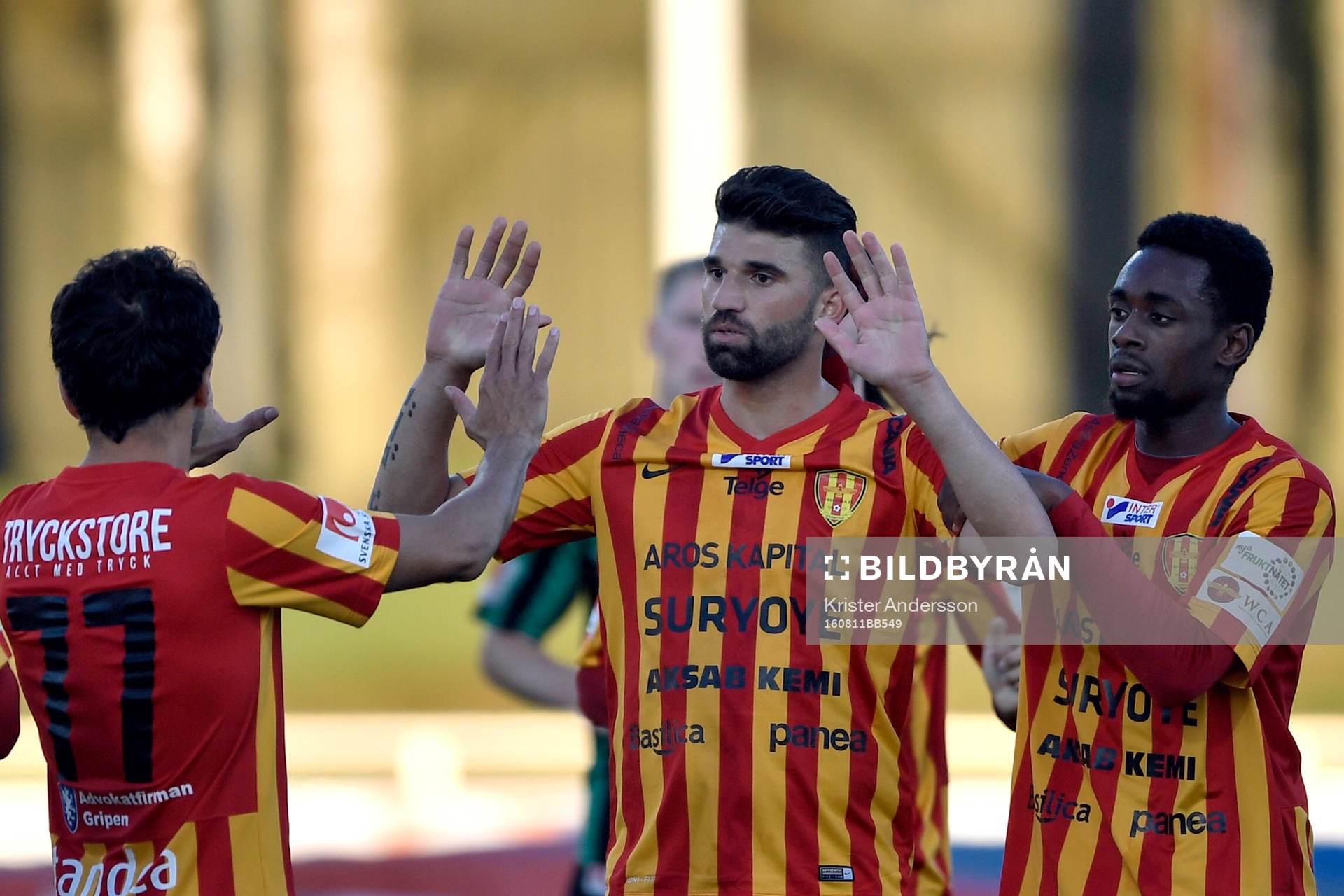 Syrianskas Mattias Mete  jublar