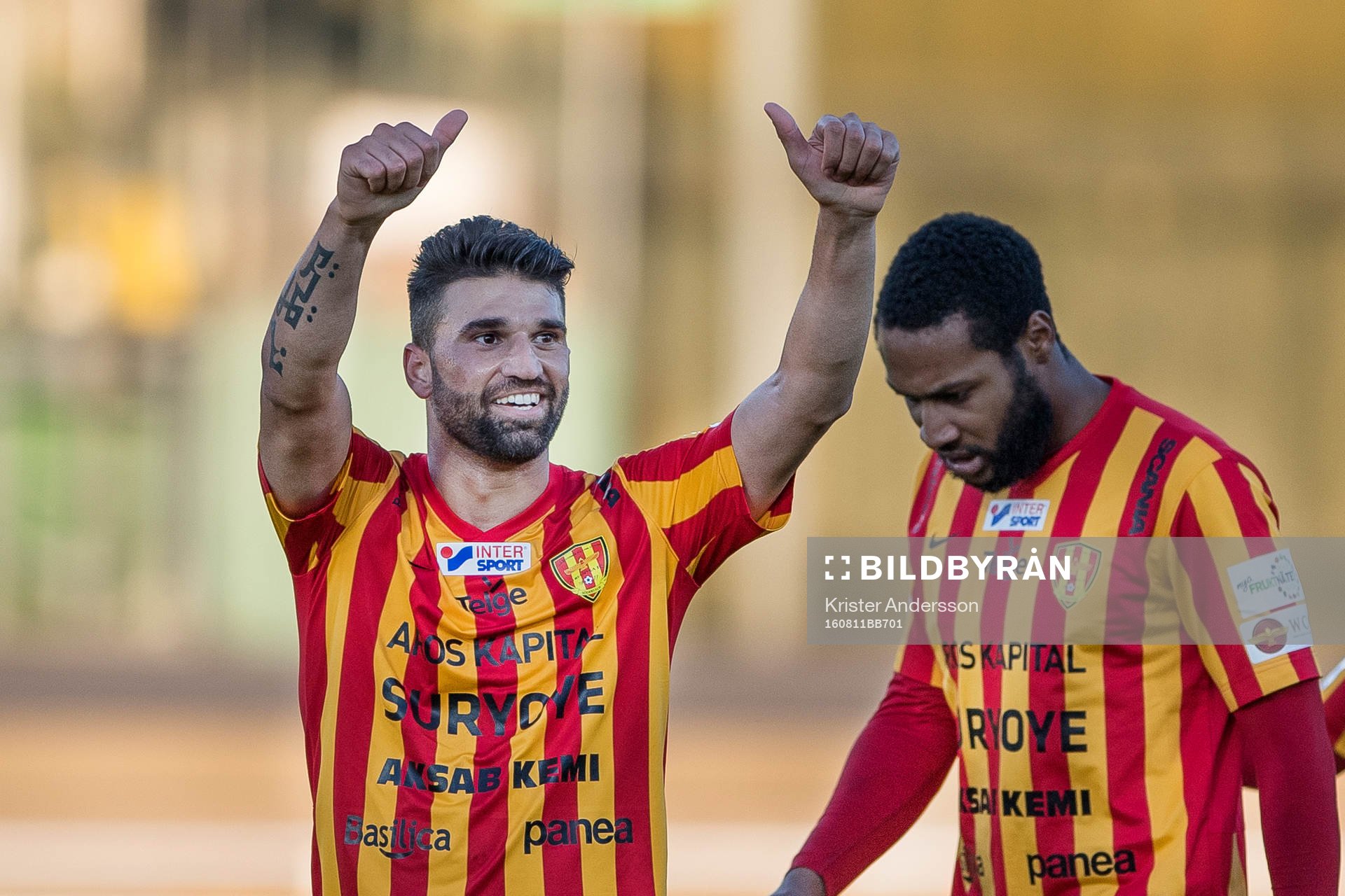 Syrianskas Mattias Mete jublar