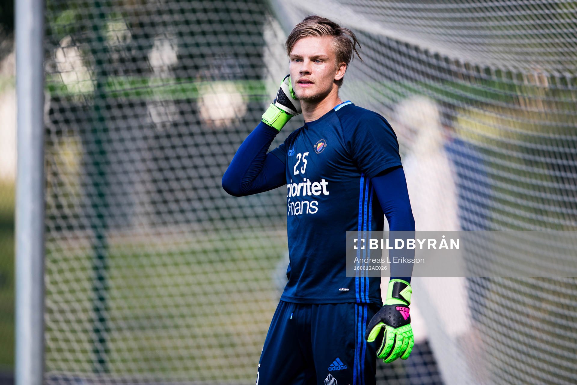 Djurgårdens målvakt Oscar Jonsson