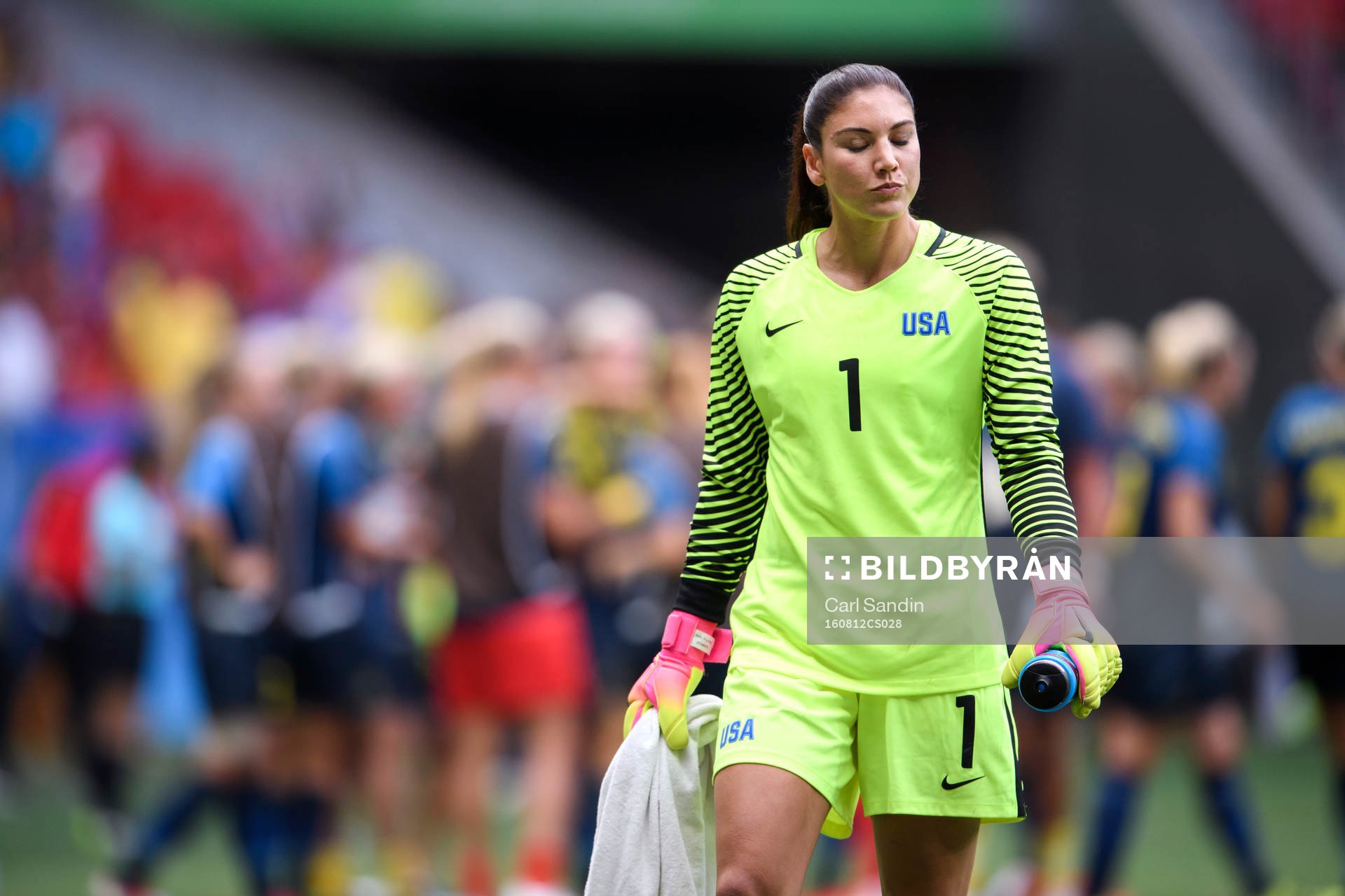 s målvakt Hope Solo deppar i kvartsfinalen i fotboll