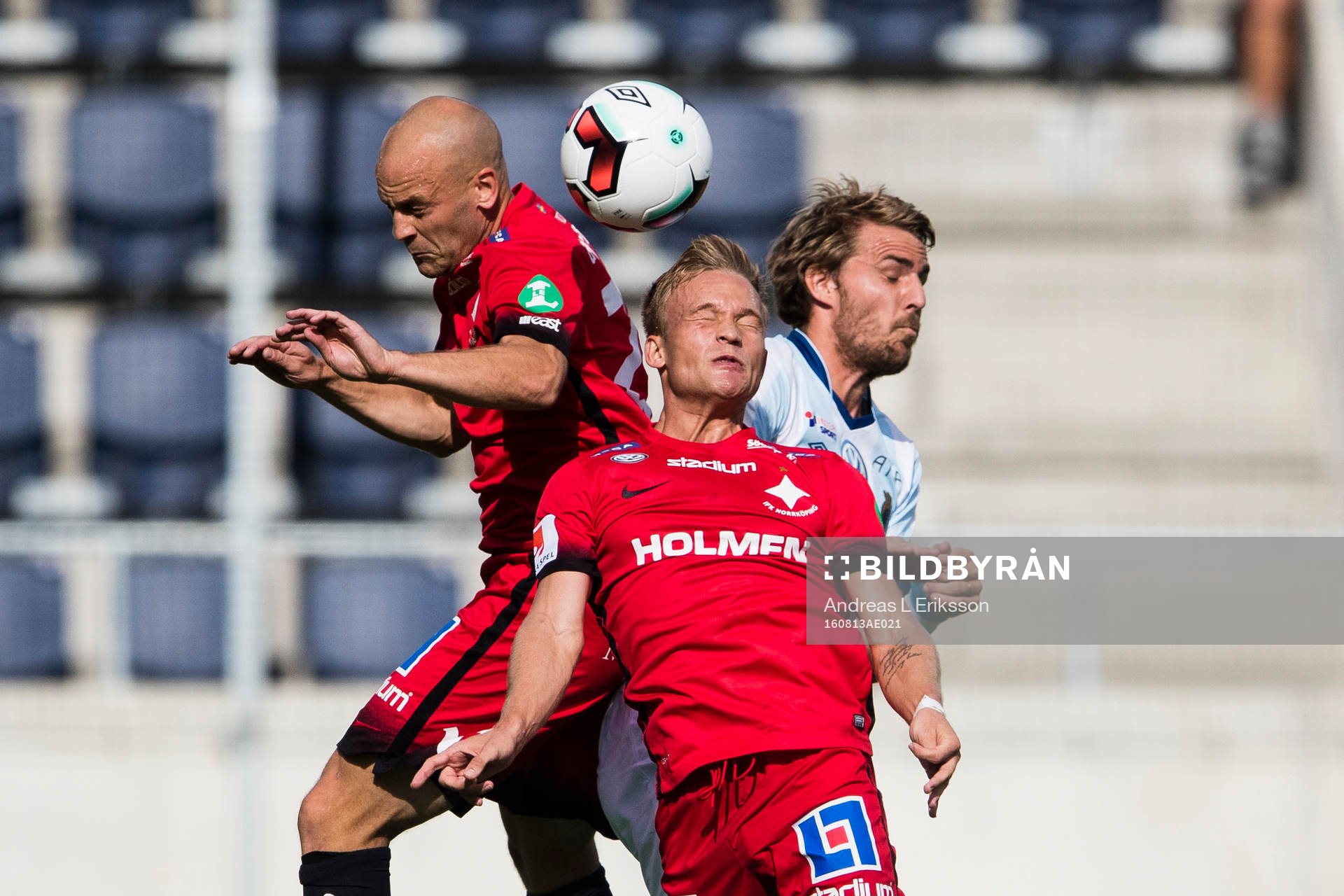 Norrköpings Daniel Sjölund och Nicklas Bärkroth i en