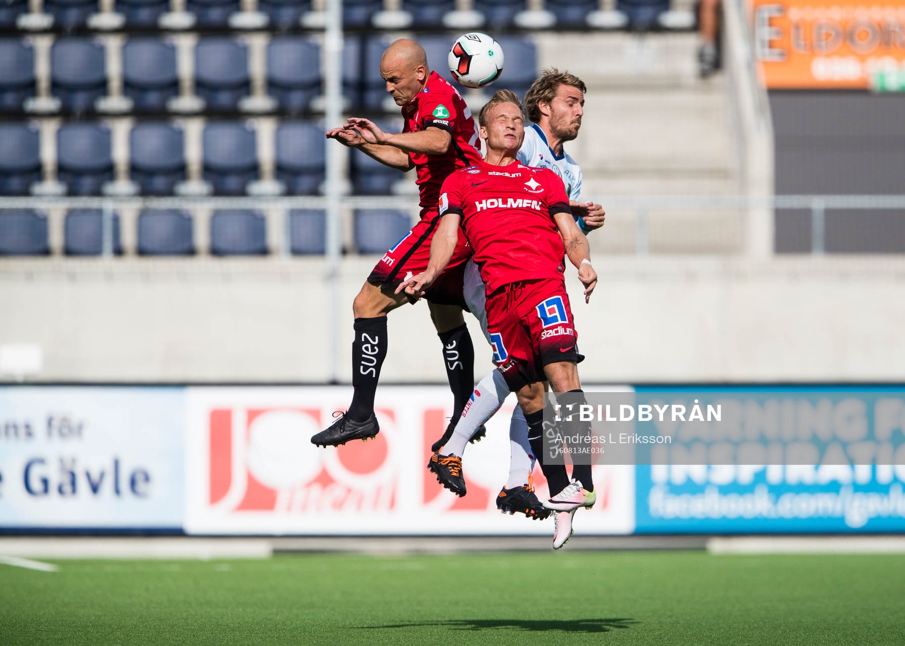 Norrköpings Daniel Sjölund och Nicklas Bärkroth i en