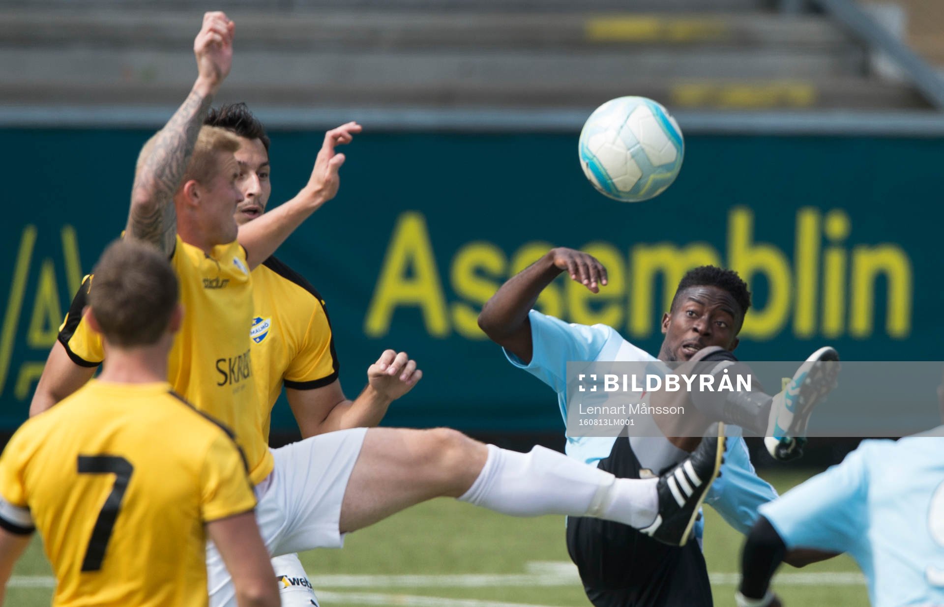 IFK Hässleholms Kojo Annor i matchen i division 2 mellan