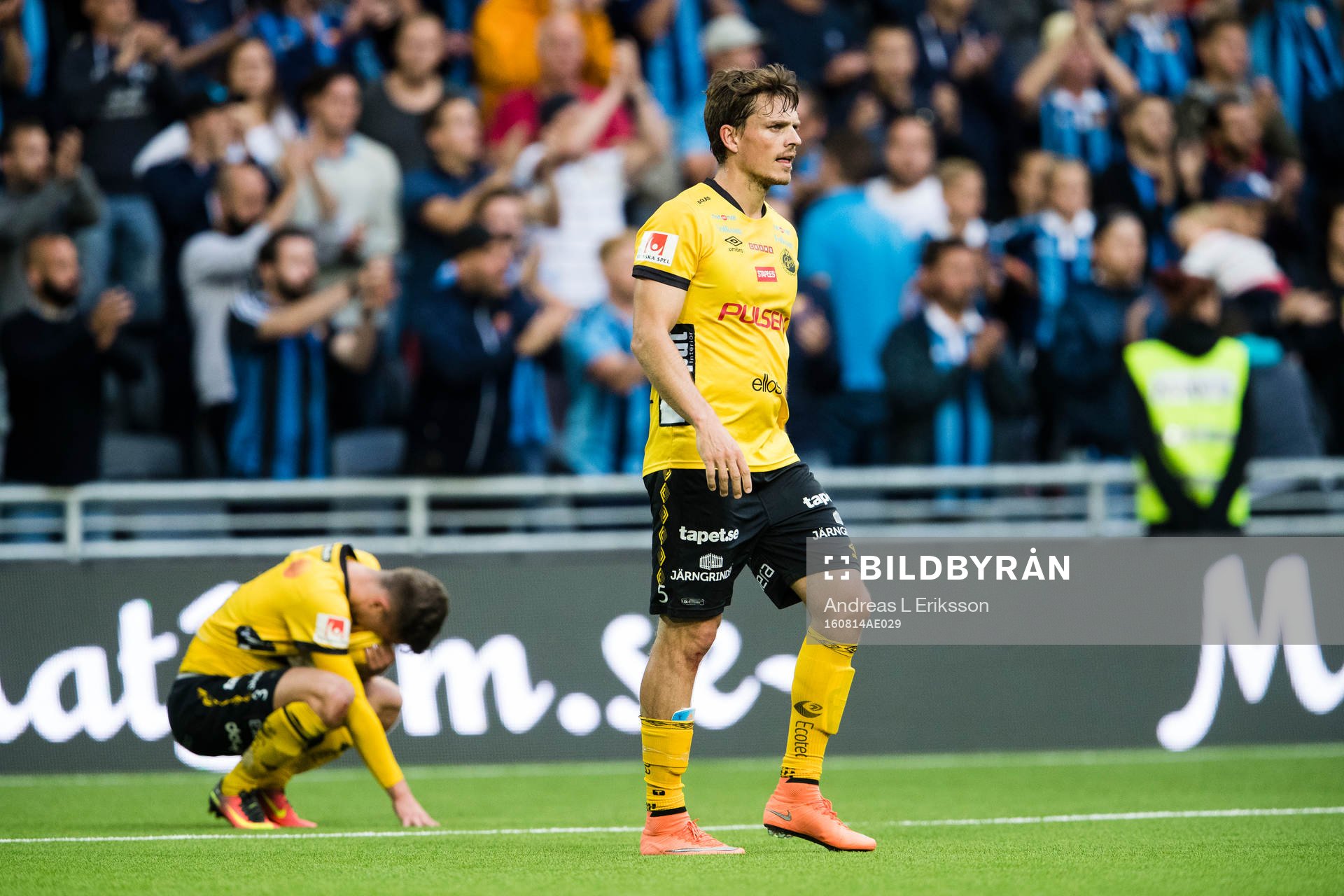 Elfsborgs Adam Lundqvist och Jörgen Horn ser deppiga ut
