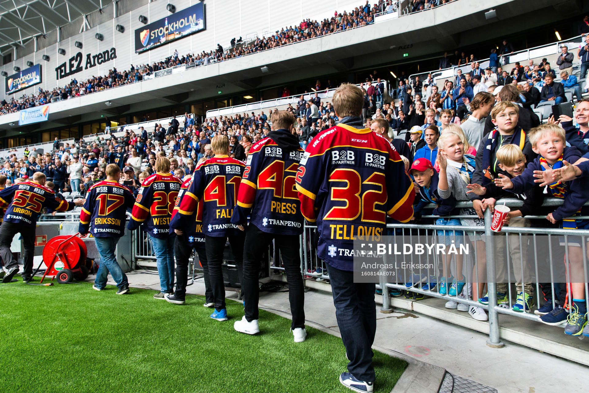 Djurgården Hockeys målvakt Mikael Tellqvist och hans
