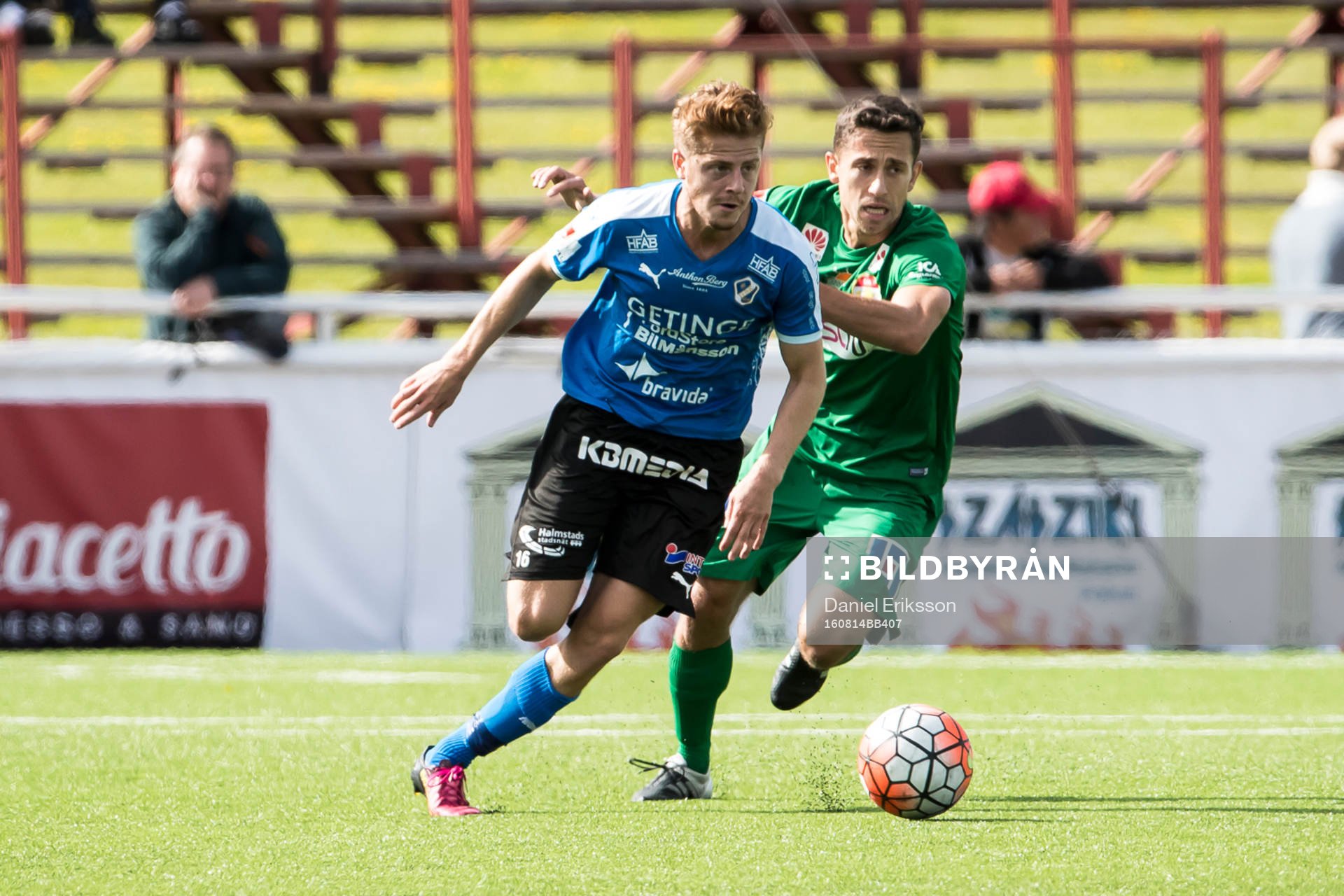 Halmstads Rebin Asaad  i fotbollsmatchen i superettan