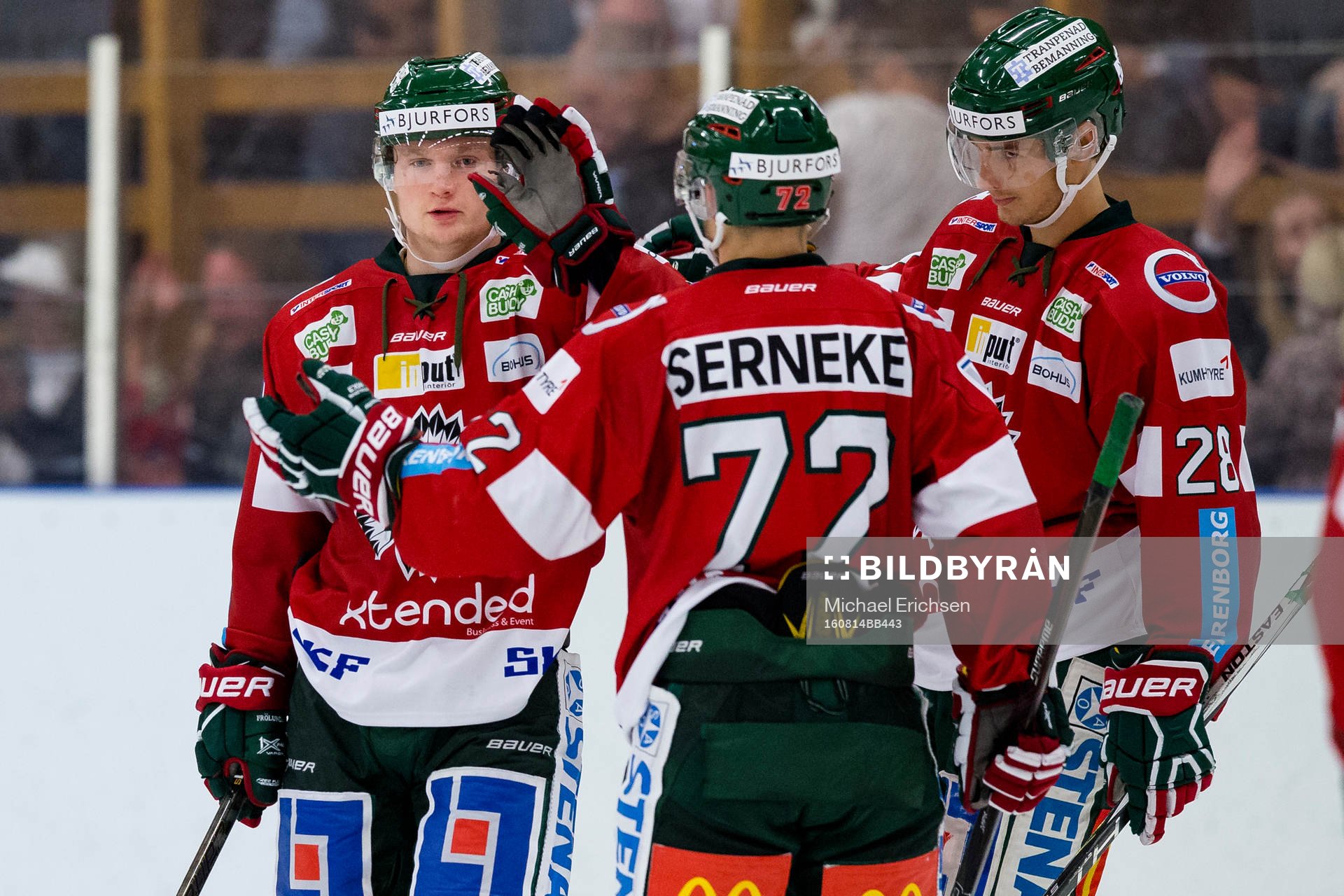Frölundas Carl Grundström jublar ihop med Patrik Carlsson