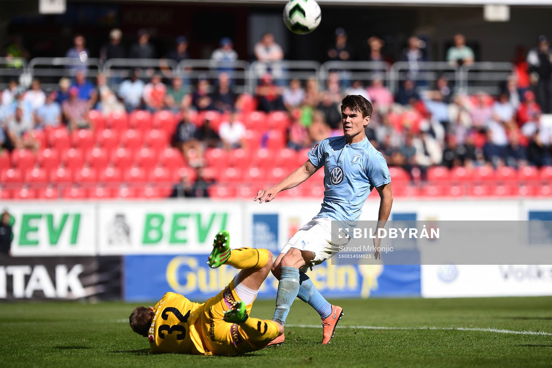 Kalmars målvakt Lucas Hägg-Johansson och Malmö FFs Vidar