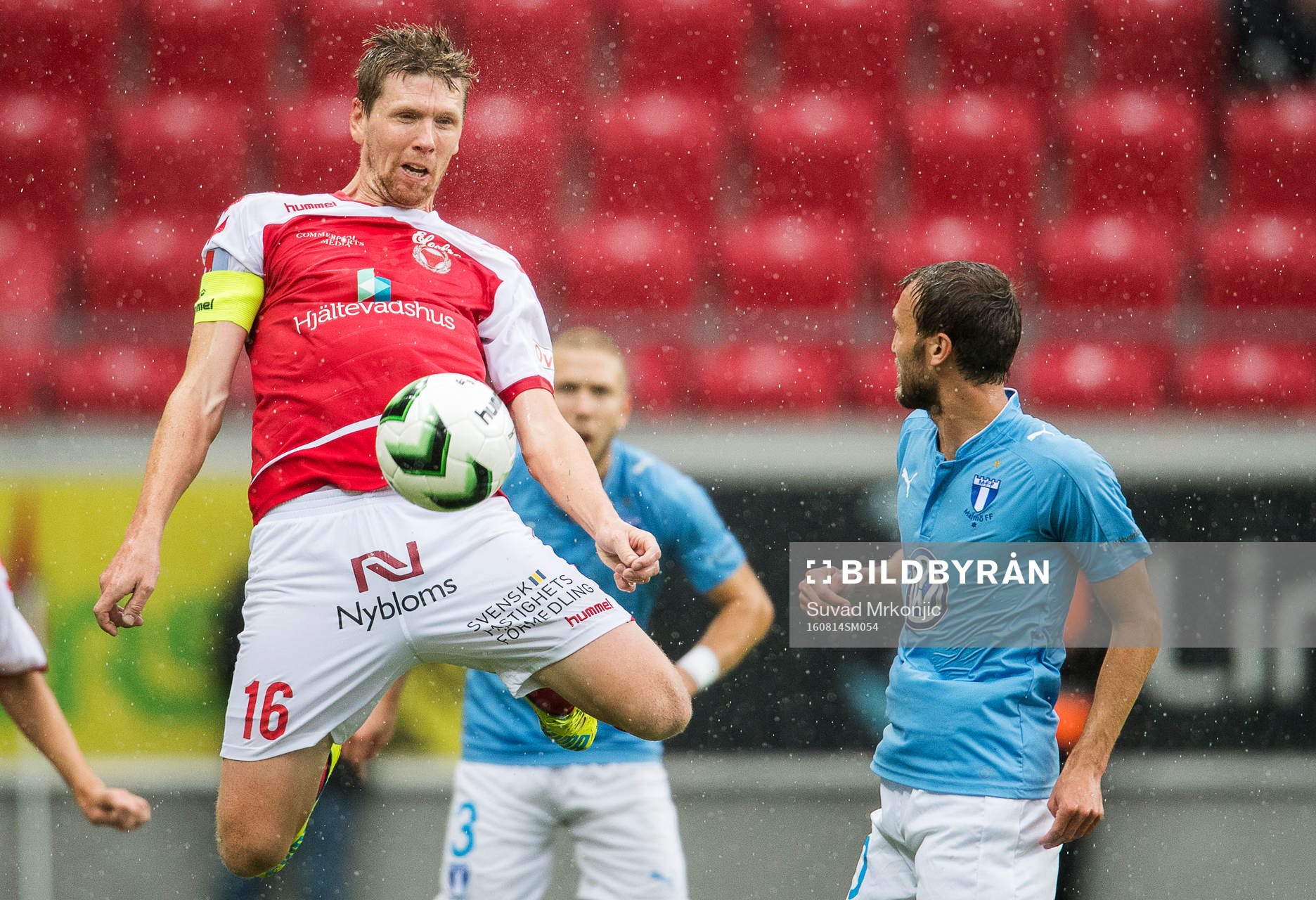 Kalmars David Elm och Malmö FFs Magnus Wolff Eikrem