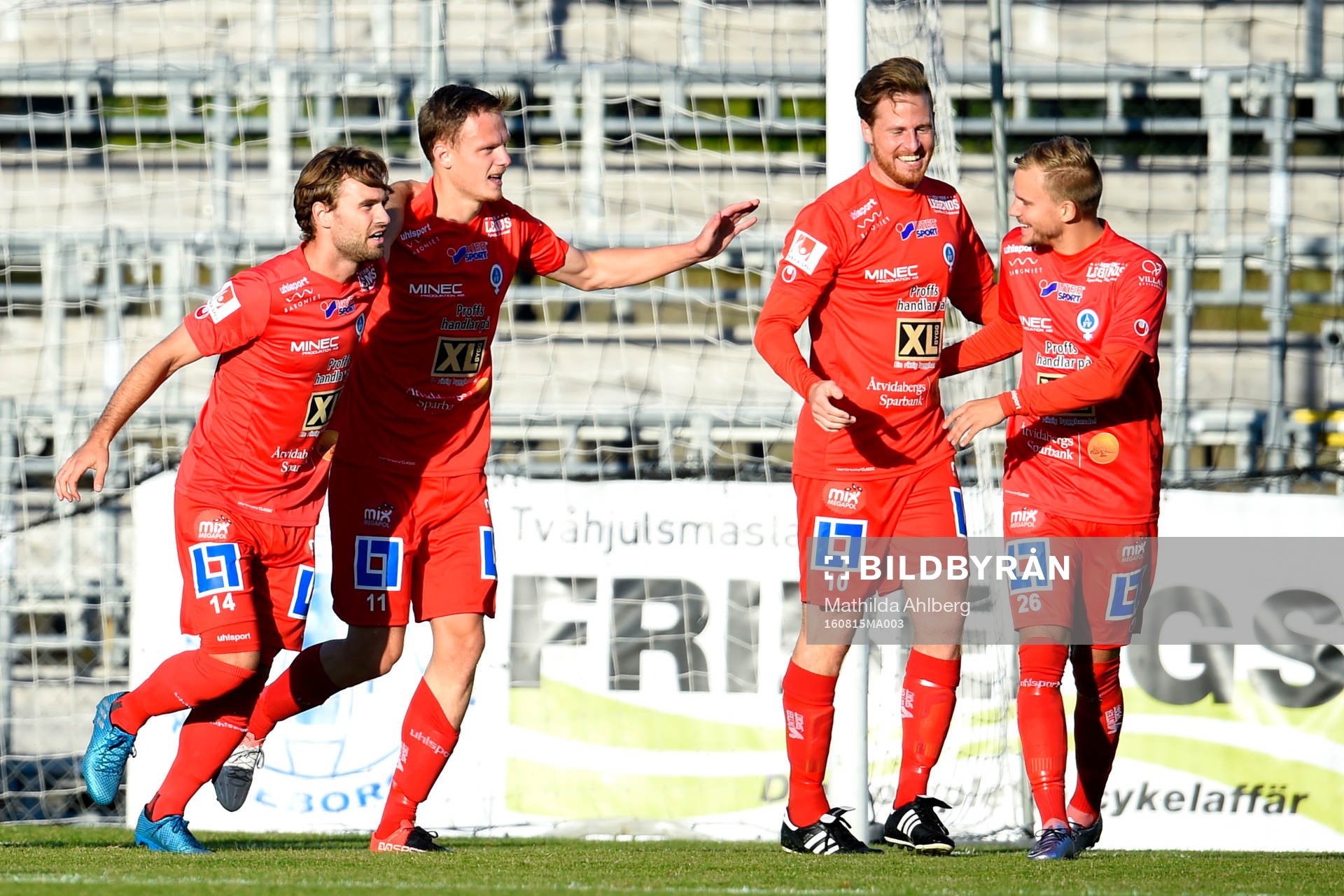 Åtvidabergs Simon Alexandersson jublar