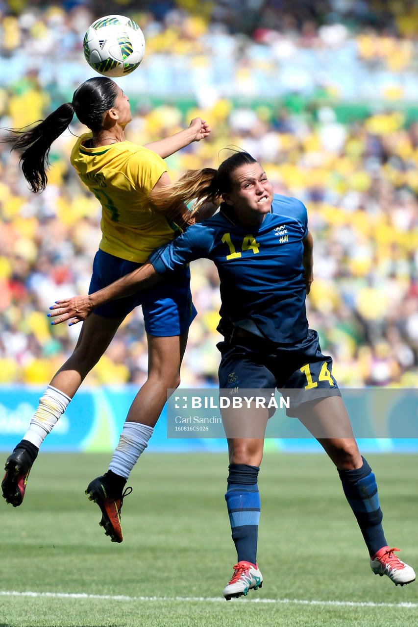 Brasiliens Andressa Alves och Sveriges Emilia Appelqvist
