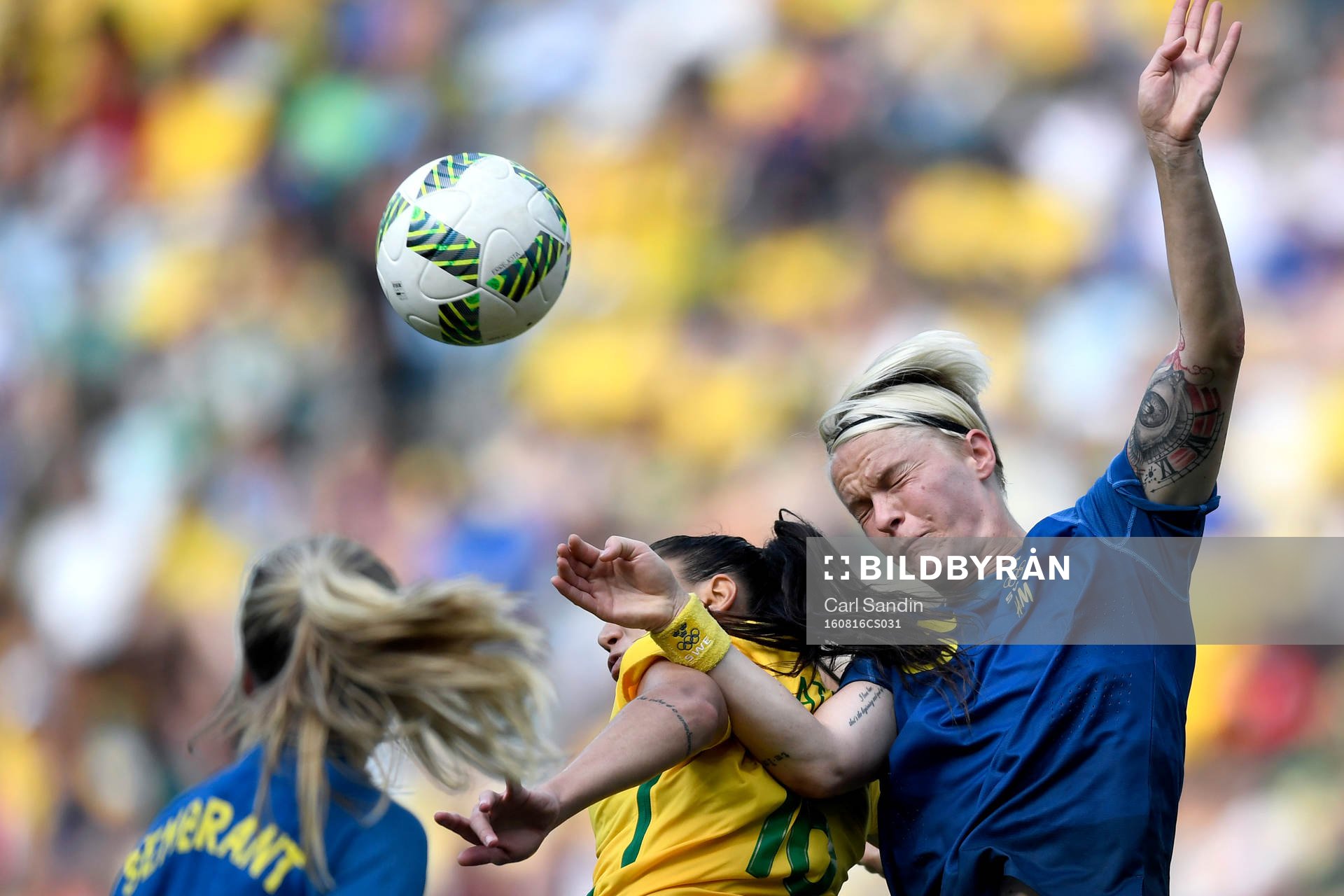 Brasiliens Beatriz och Sveriges Nilla Fischer