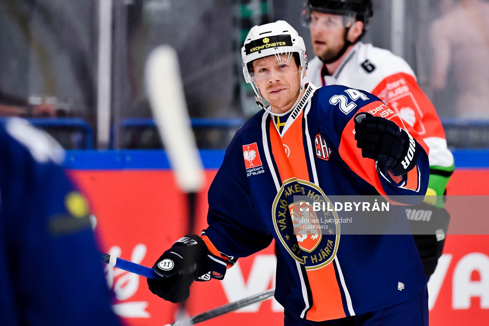 Växjös Joakim Hillding jublar