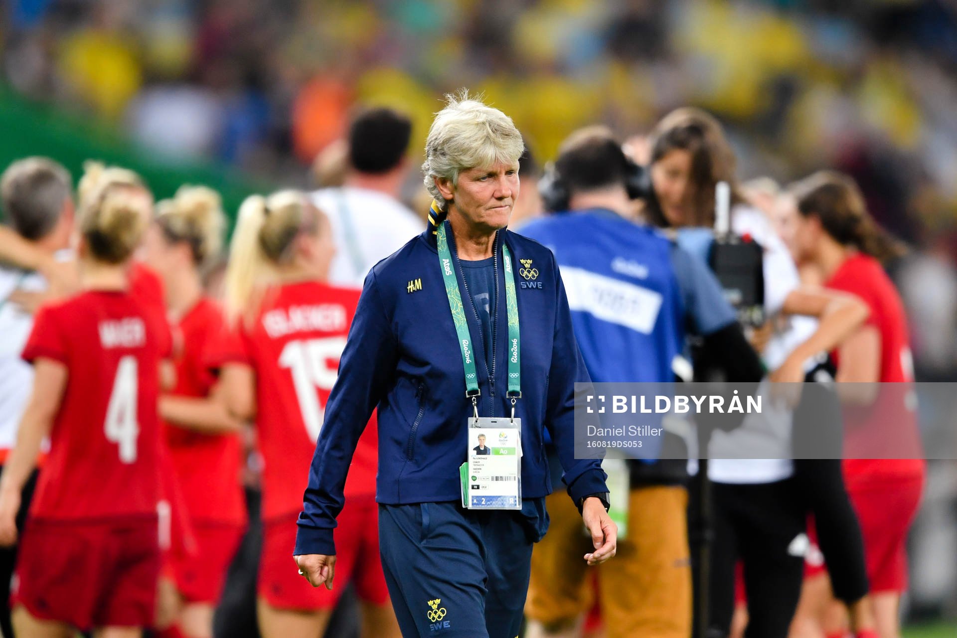 Sveriges förbundskapten Pia Sundhage  deppar