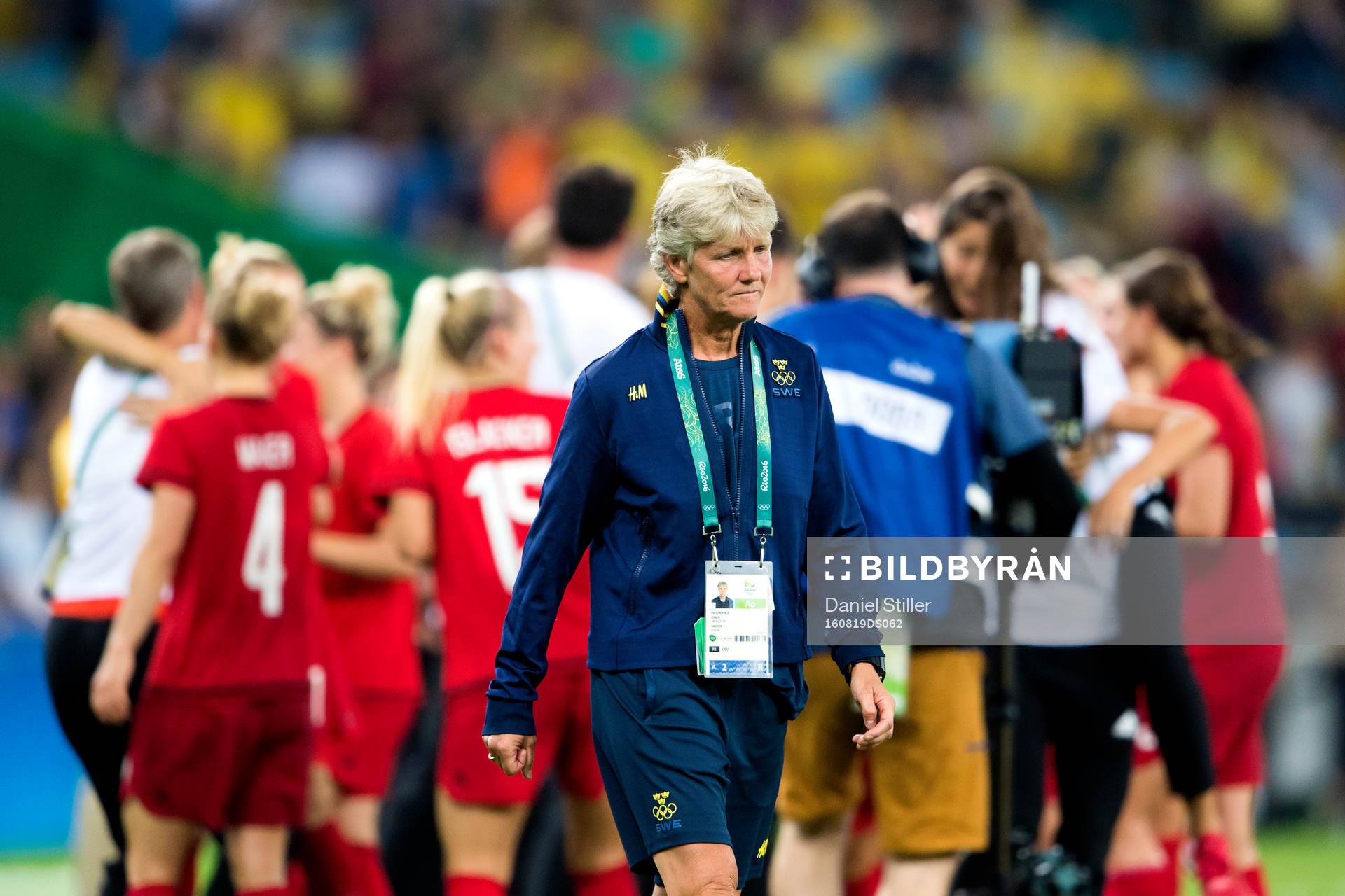 Sveriges förbundskapten Pia Sundhage deppar