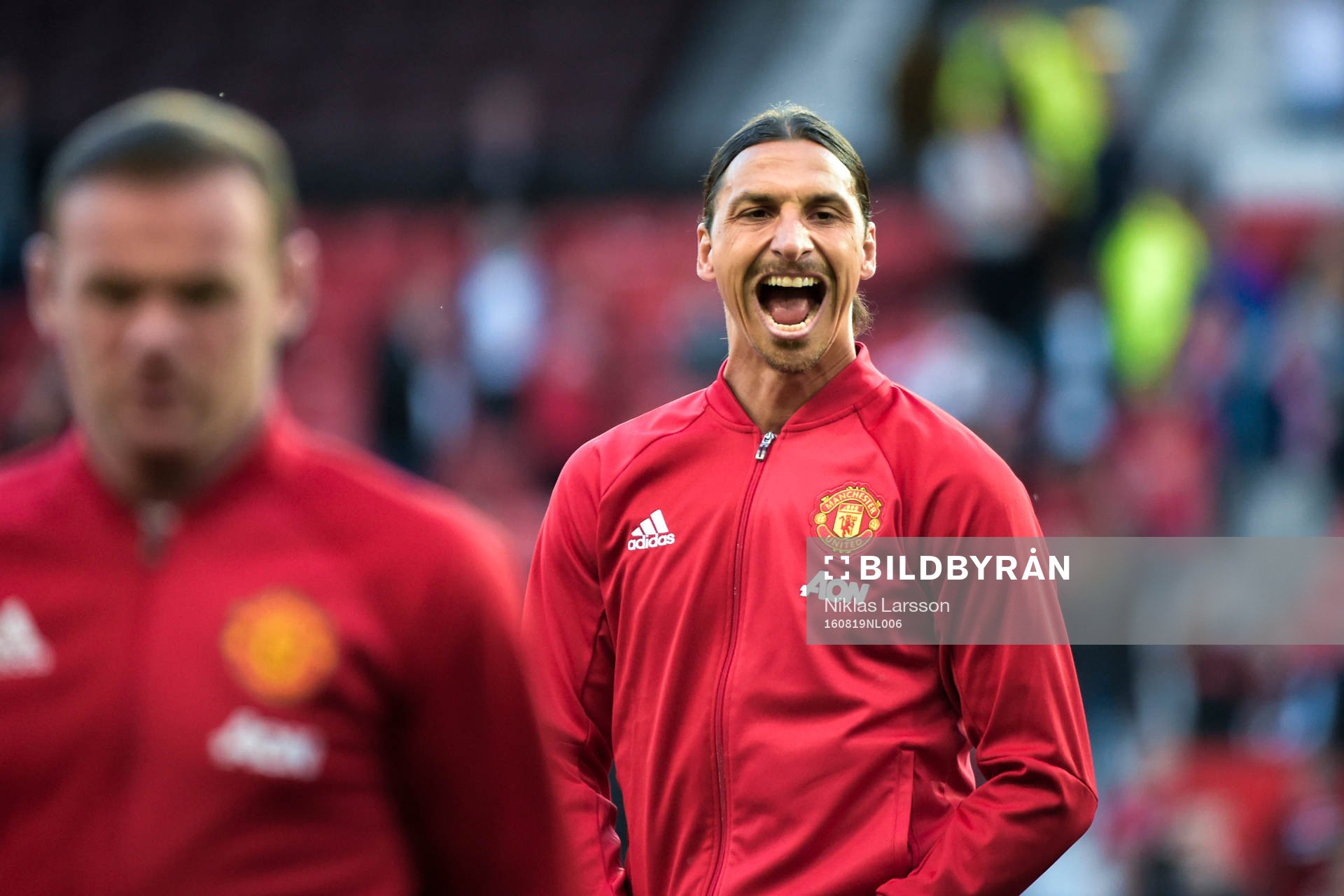 Manchester Uniteds Zlatan Ibrahimovic före fotbollsmatchen