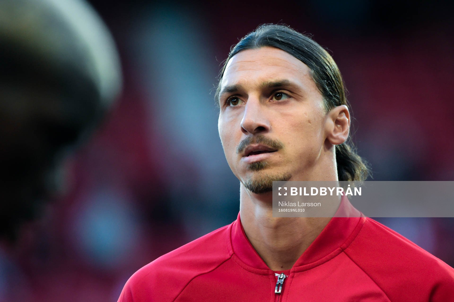 Manchester Uniteds Zlatan Ibrahimovic före fotbollsmatchen