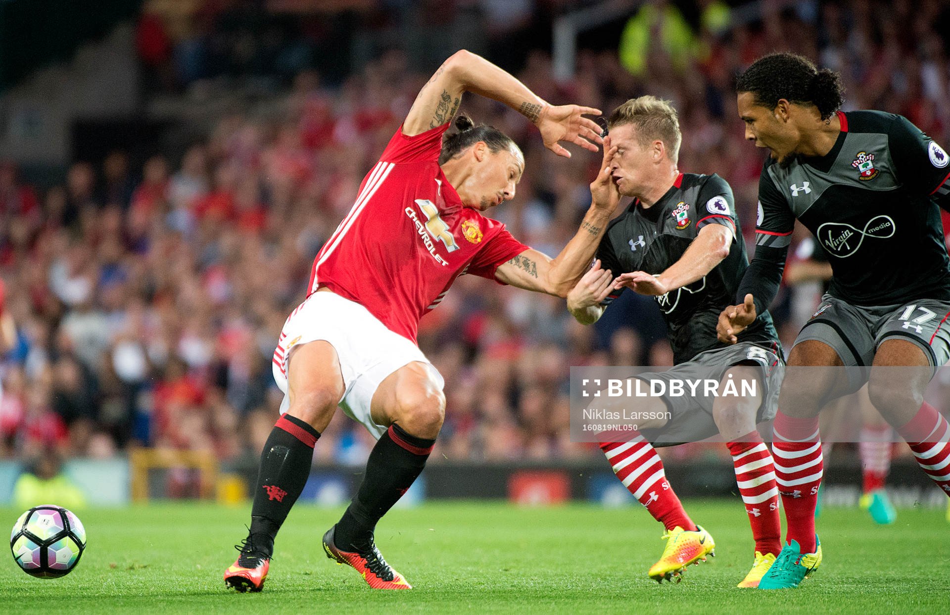 Manchester Uniteds Zlatan Ibrahimovic och Southamptons