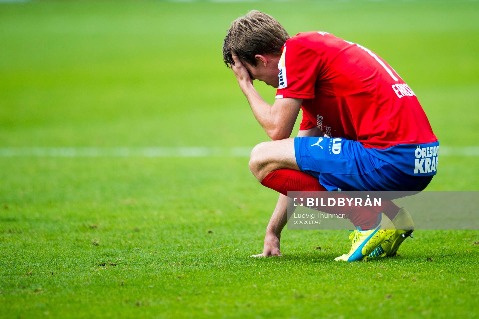 Helsingborgs Adam Eriksson deppar