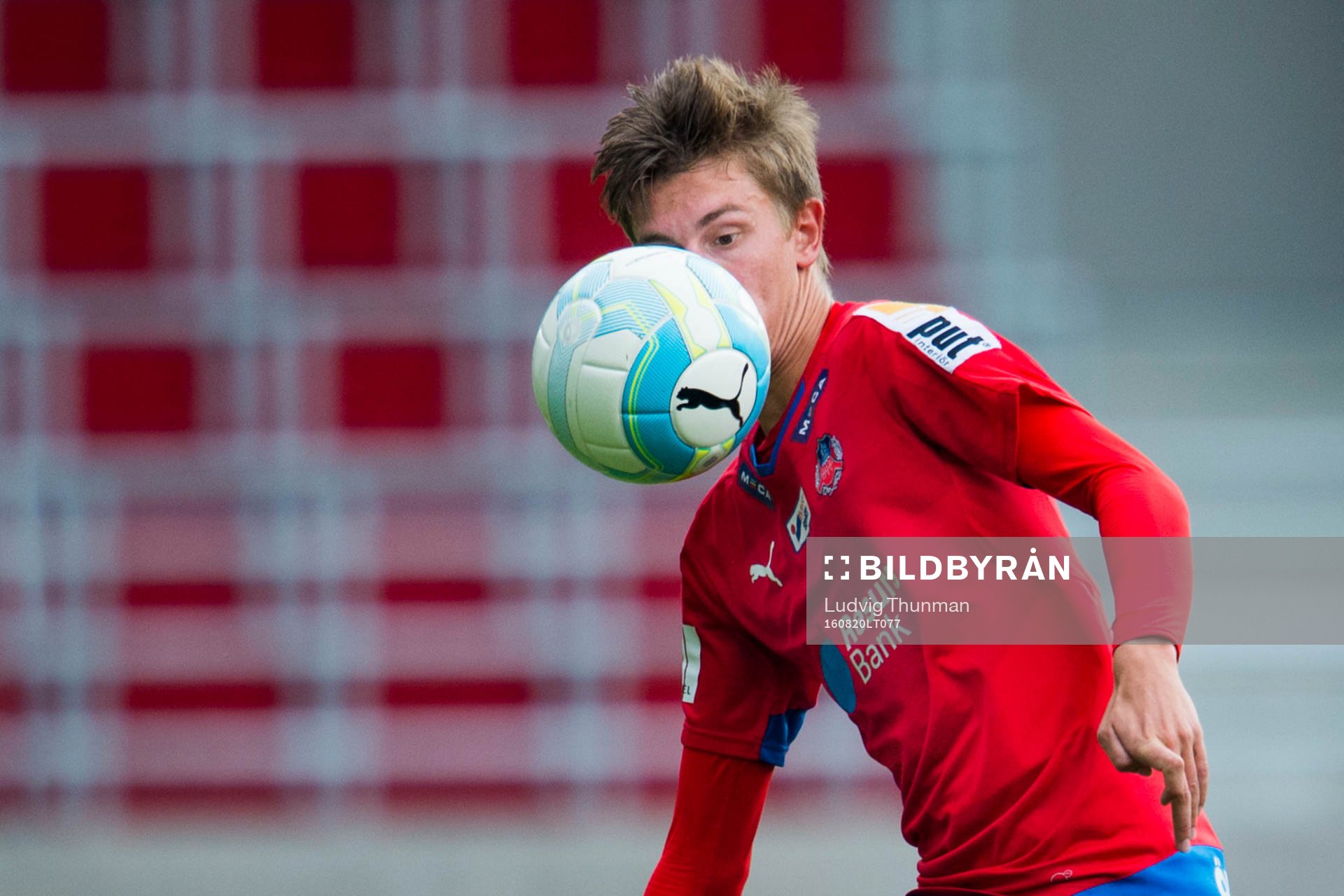 Helsingborgs Felix Bindelöv under fotbollsmatchen i Allsvenskan mellan Helsingborg och Kalmar den 20 augusti 2016 i Helsingborg.