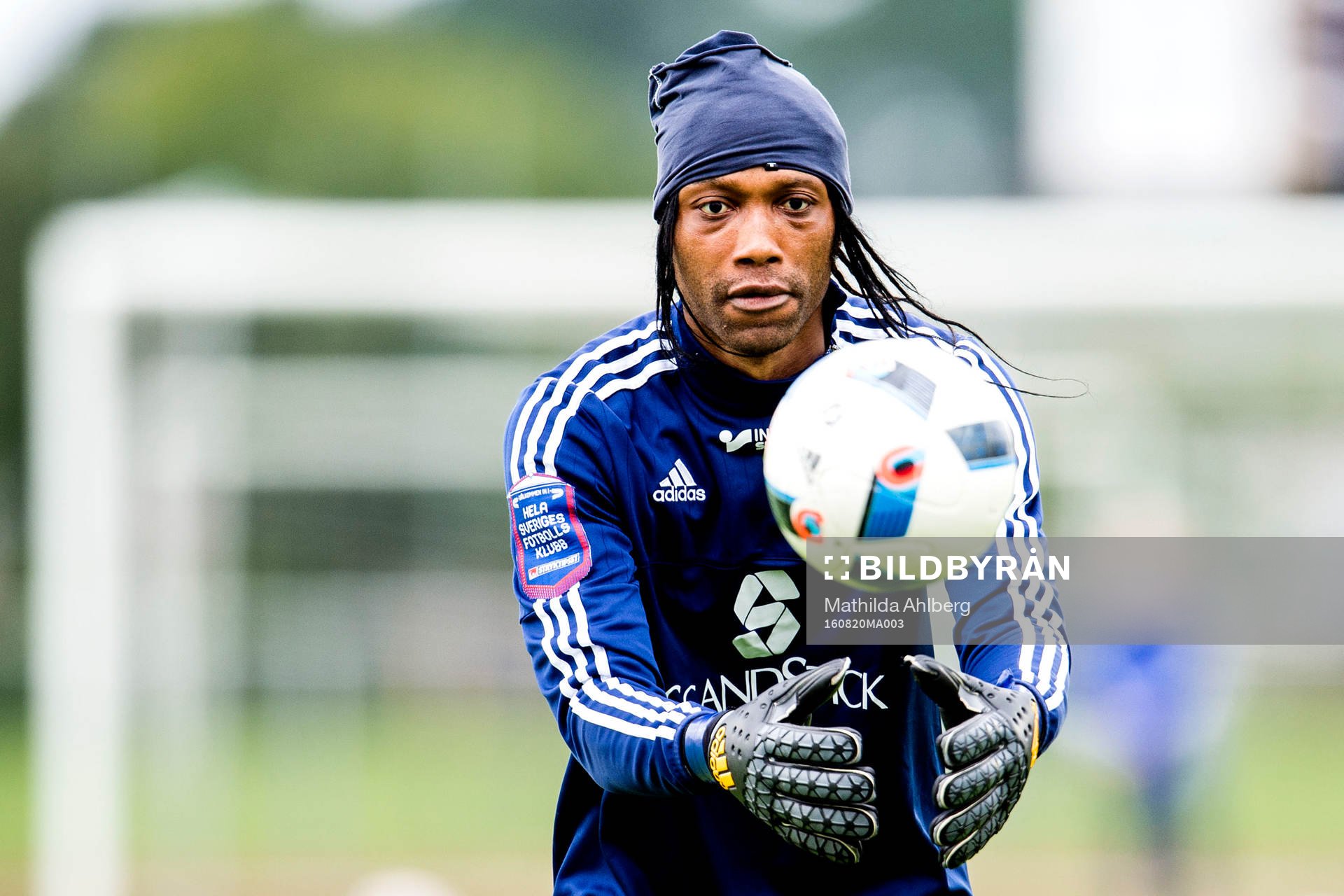 Ängelholms målvakt William Amamoo inför fotbollsmatchen i Superettan mellan Ängelholm och Trelleborg den 20 augusti 2016 i Ängelholm.