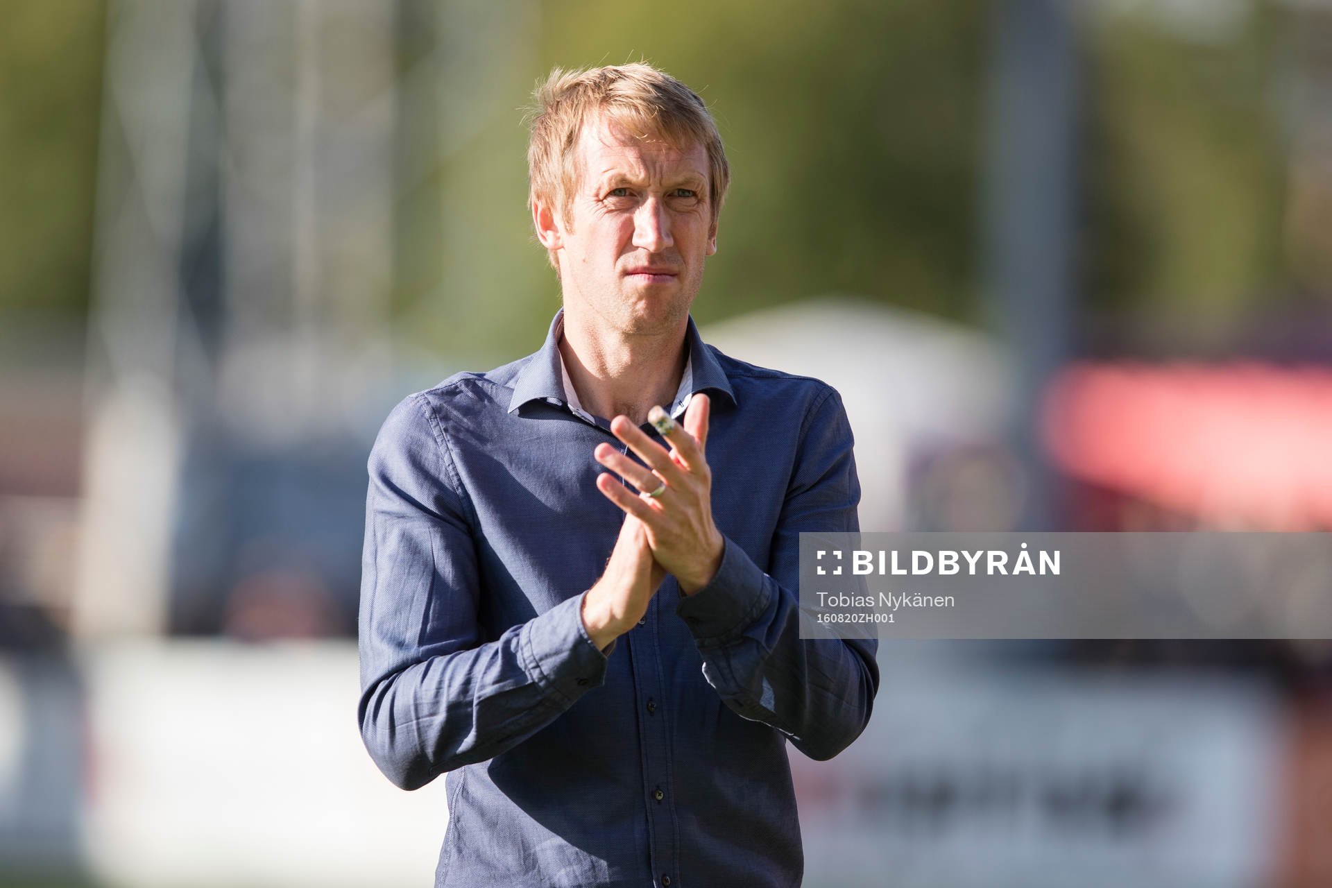 Östersunds tränare Graham Potter tackar publiken