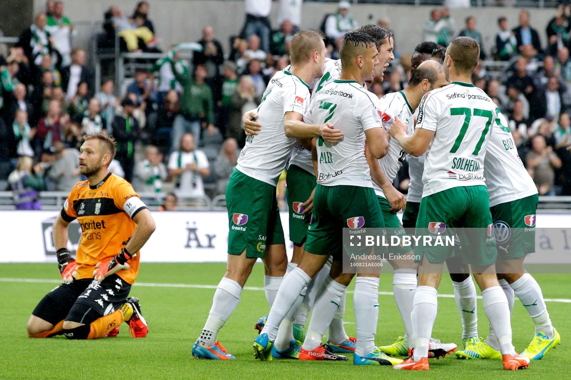 IFK Göteborgs målvakt John Alvbåge deppar och Hammarbys