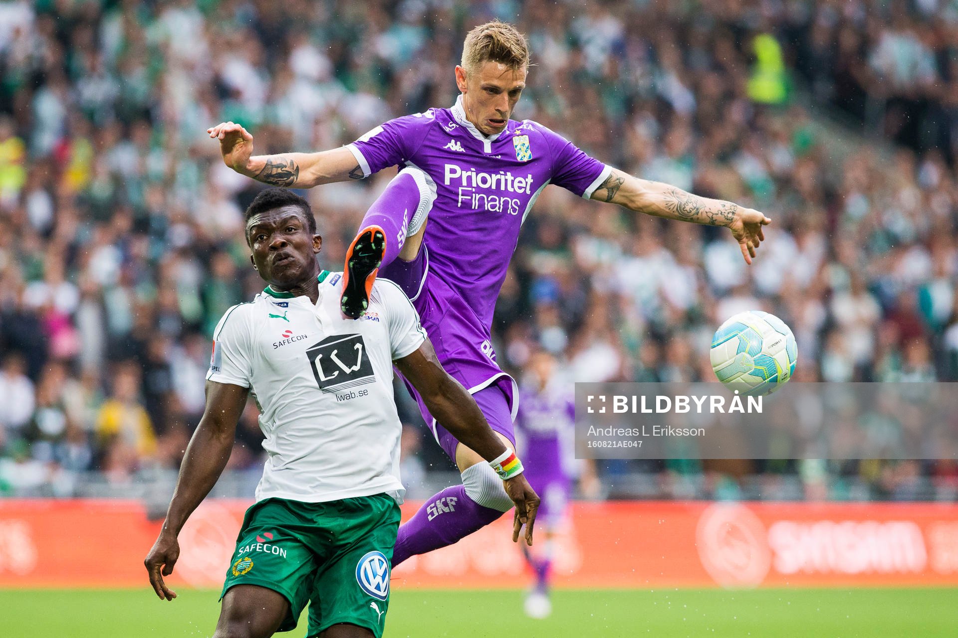 Hammarbys Joseph Aidoo och IFK Göteborgs Sören Rieks i