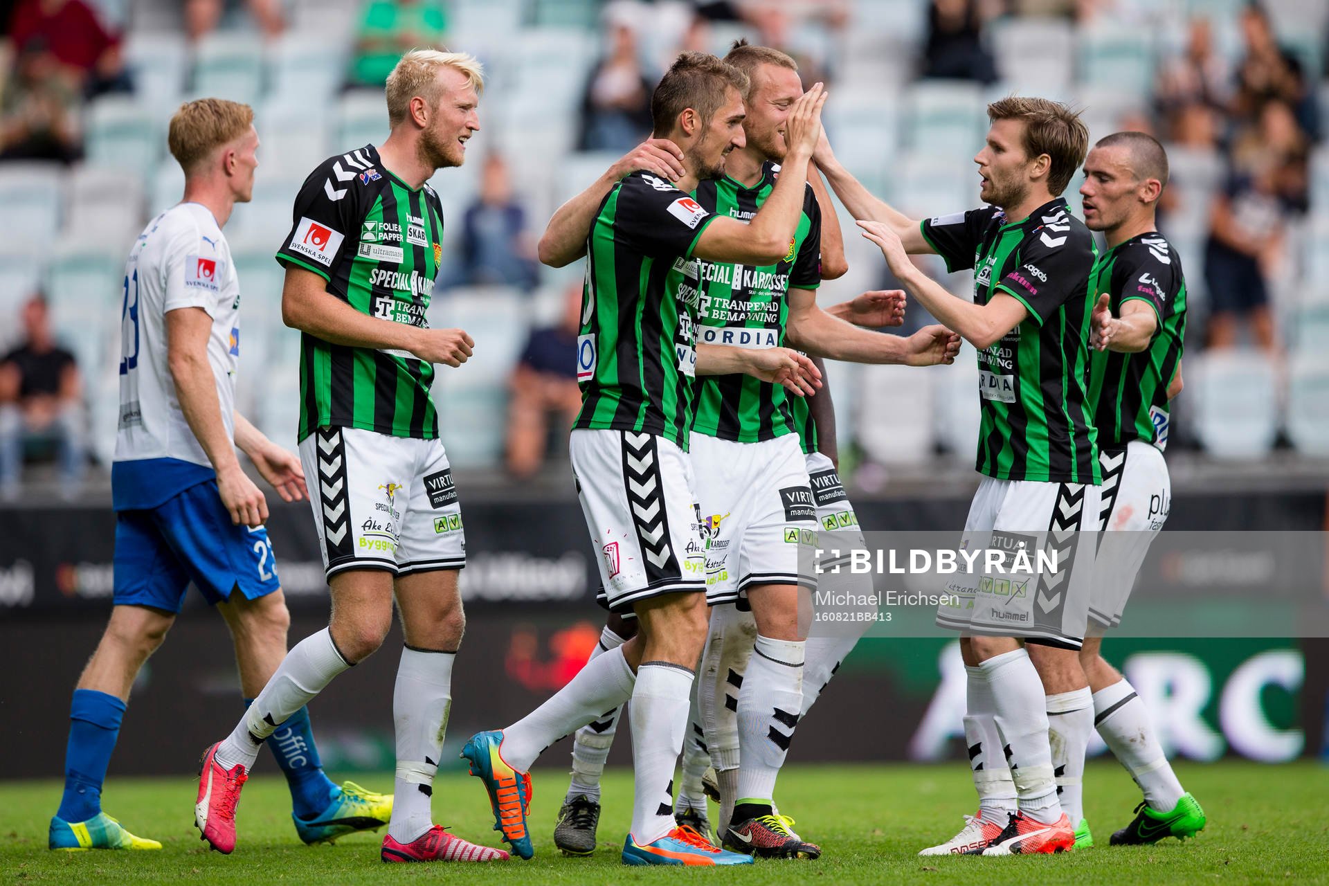 GAIS Dardan Rexhepi jublar ihop med Carl Nyström, Björn Andersson och Johan Lundgren efter 3-0 under fotbollsmatchen i Superettan mellan GAIS och Värnamo den 21 augusti 2016 i Göteborg.