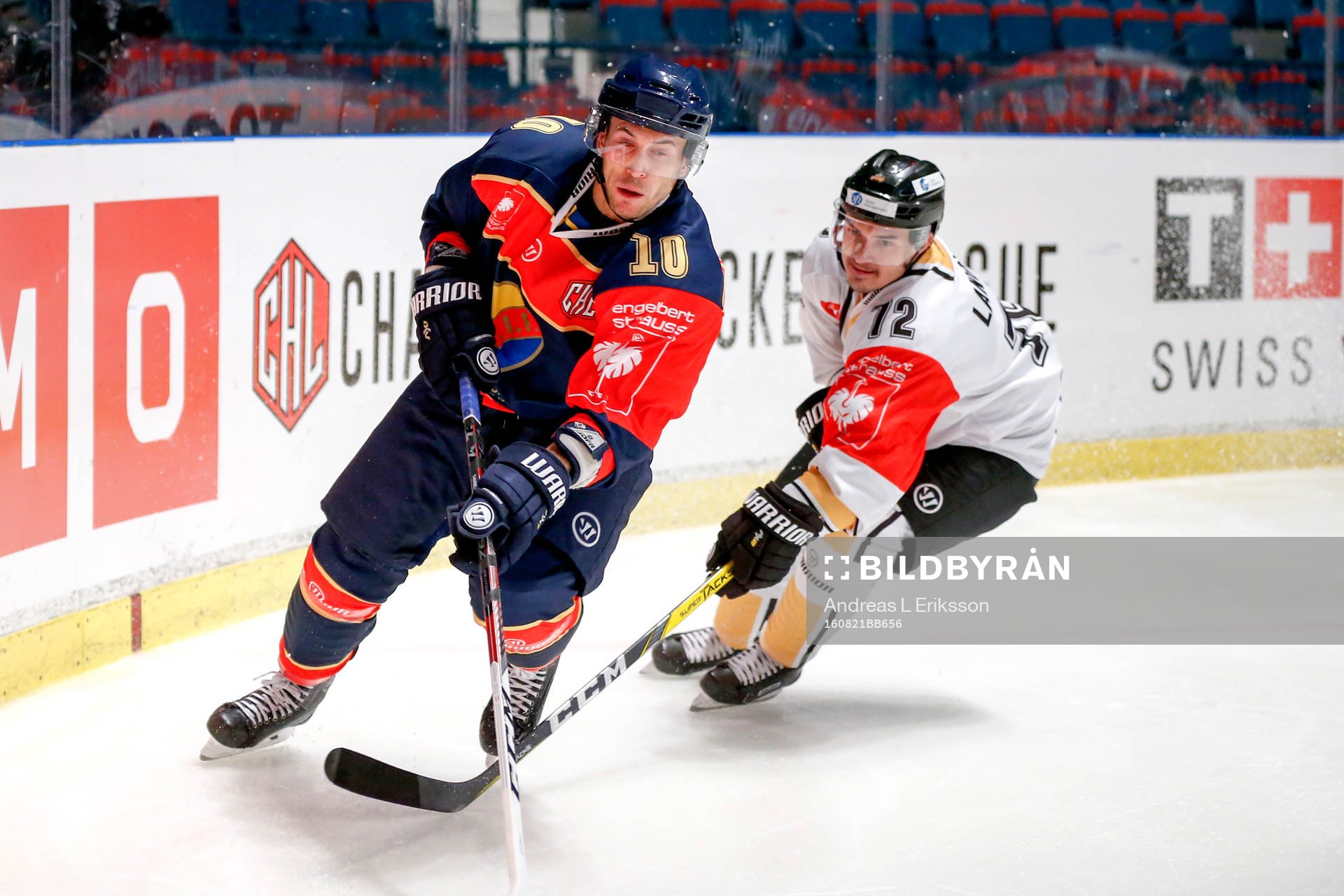 Djurgårdens Jeff Tambellini och Rouen Dragons Chad Langlais