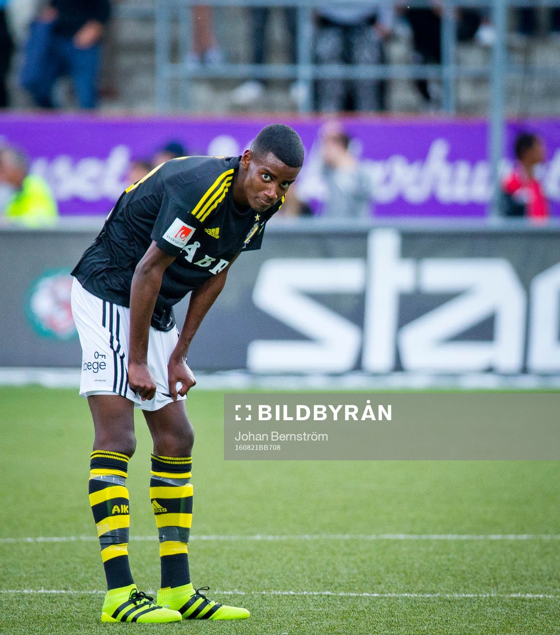 s Alexander Isak