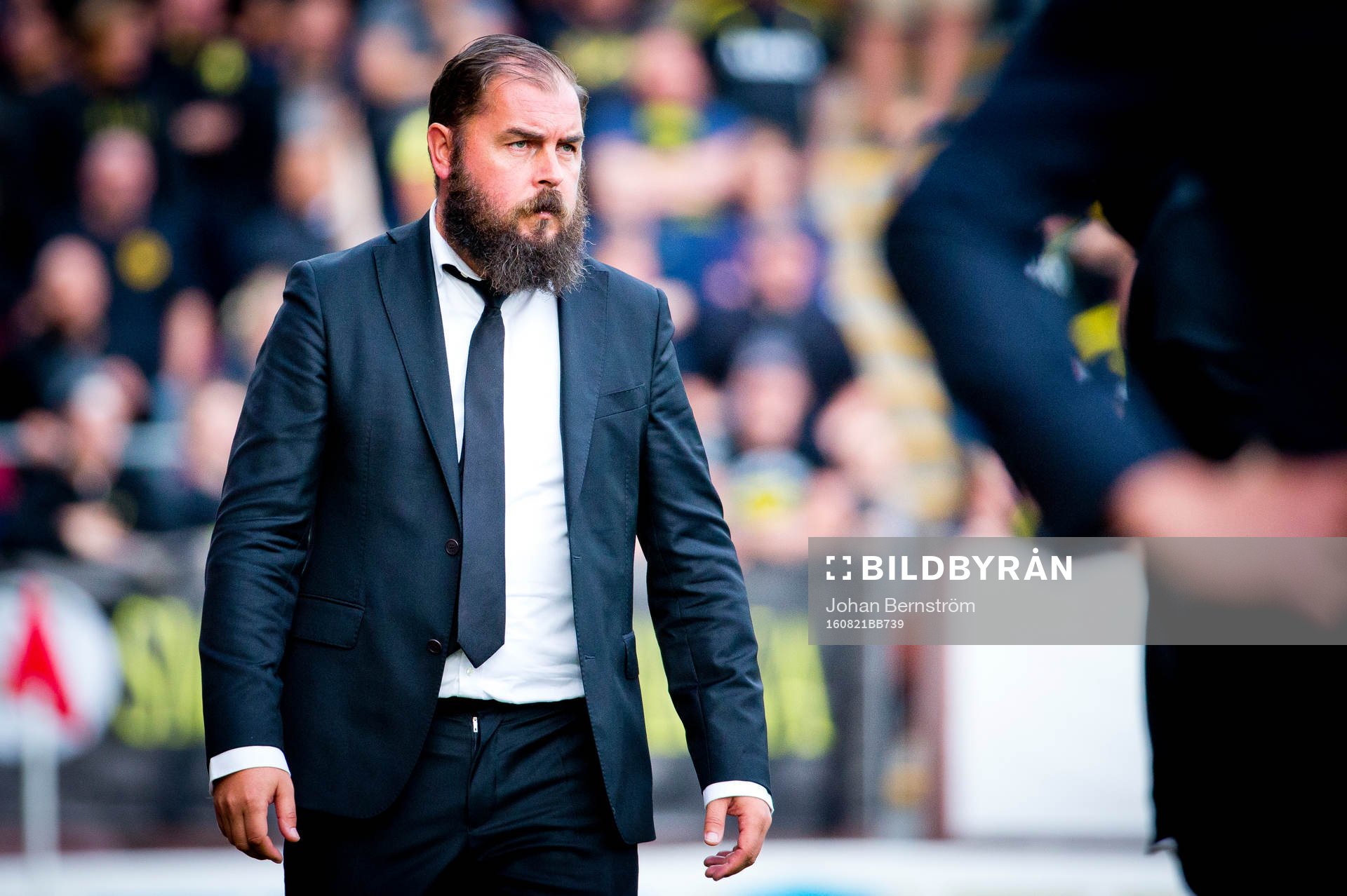 Örebros tränare Alexander Axén deppar