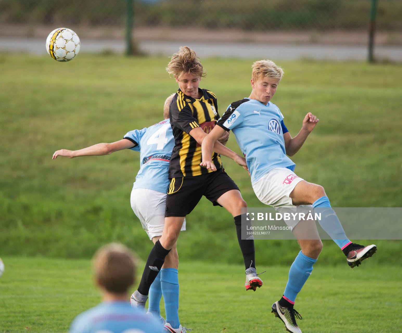 i matchen för pojkar födda 2000 mellan IFK Hässleholm