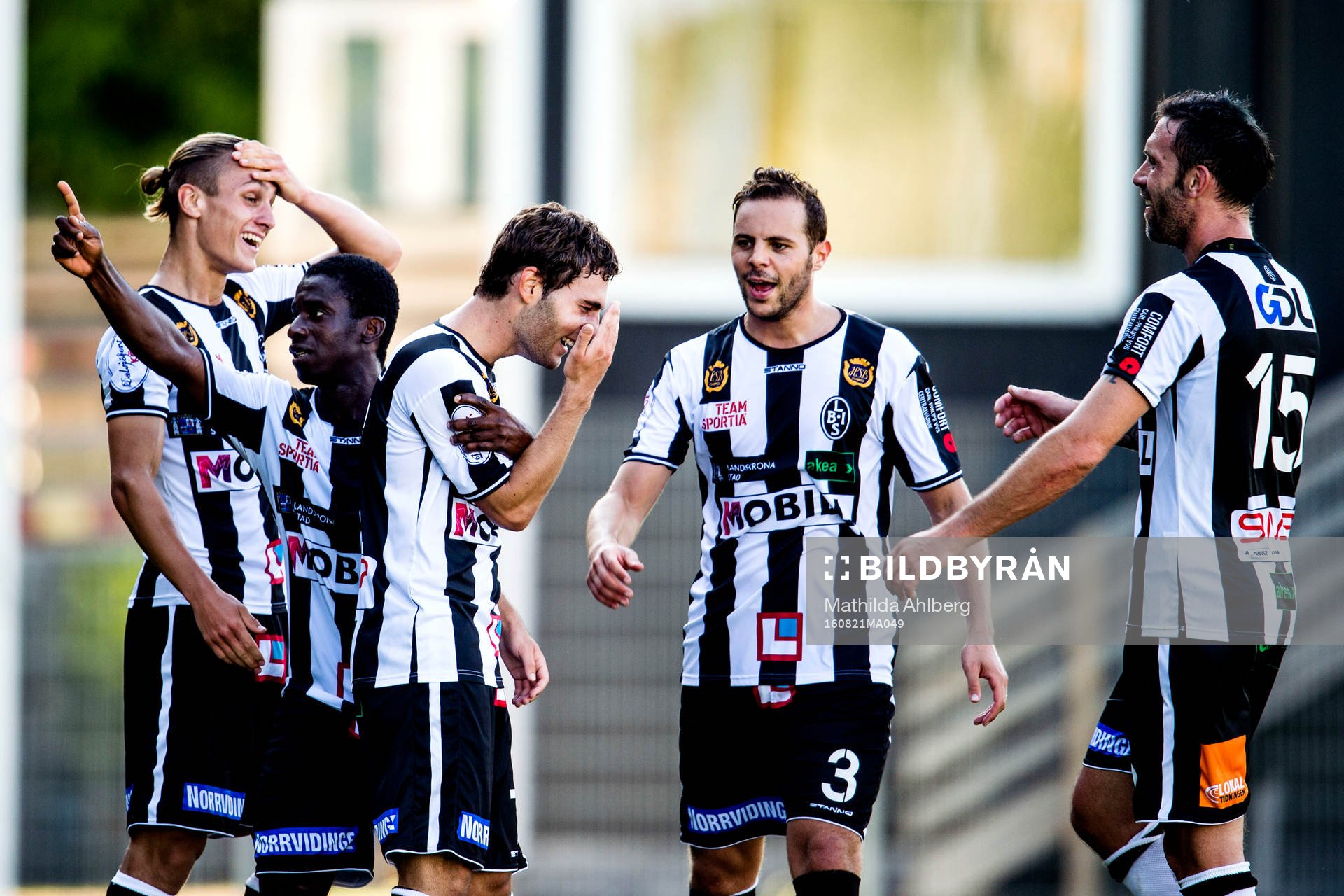 Landskronas spelare jublar