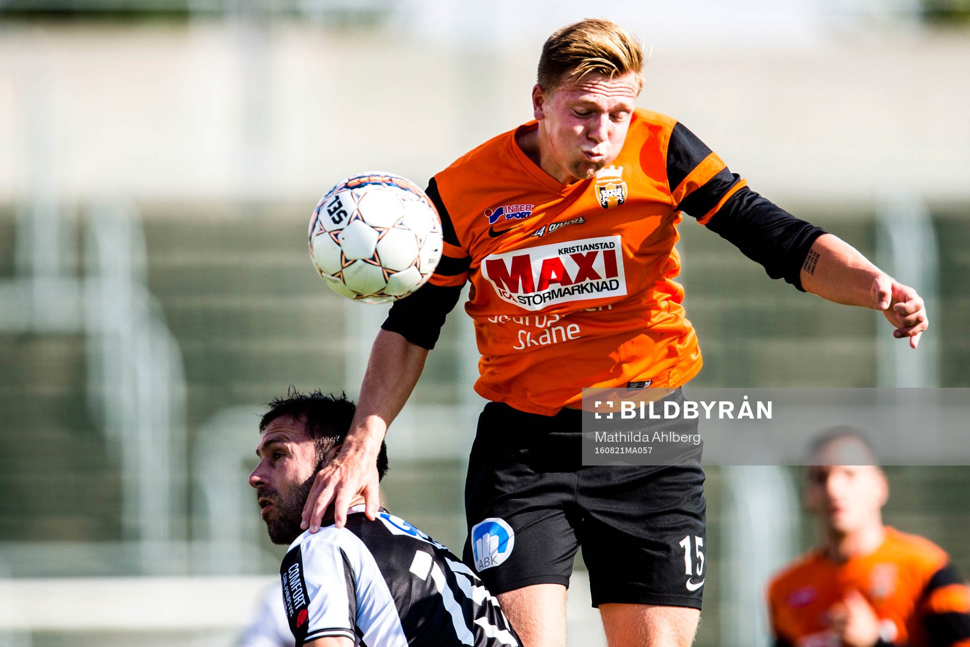 Kristianstads Jesper Modig i nickduell med Landskronas Rade