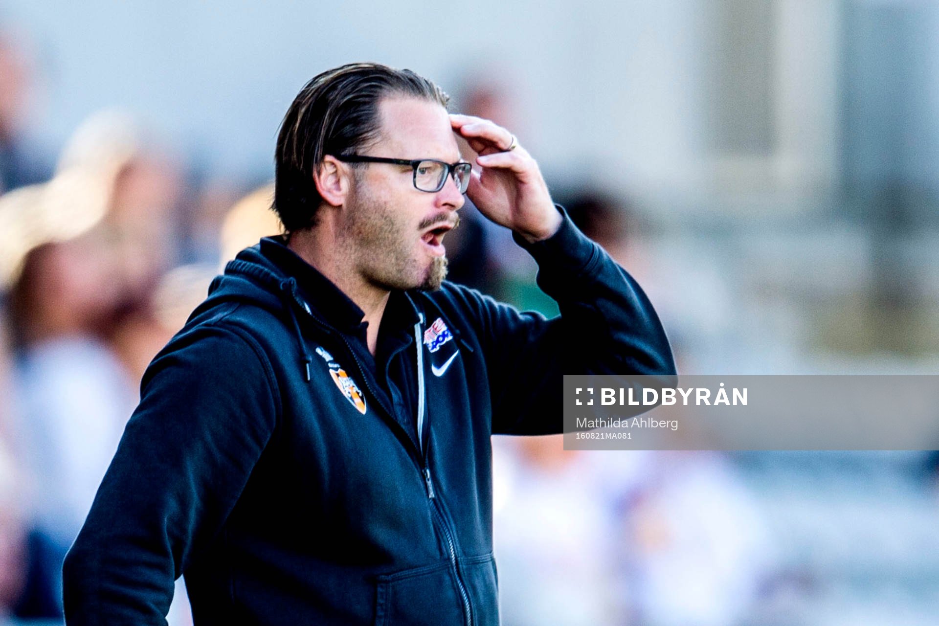 Kristianstads tränare Joakim Persson under fotbollsmatchen i division 1 mellan Landskrona och Kristianstad den 21 augusti 2016 i Landskrona.