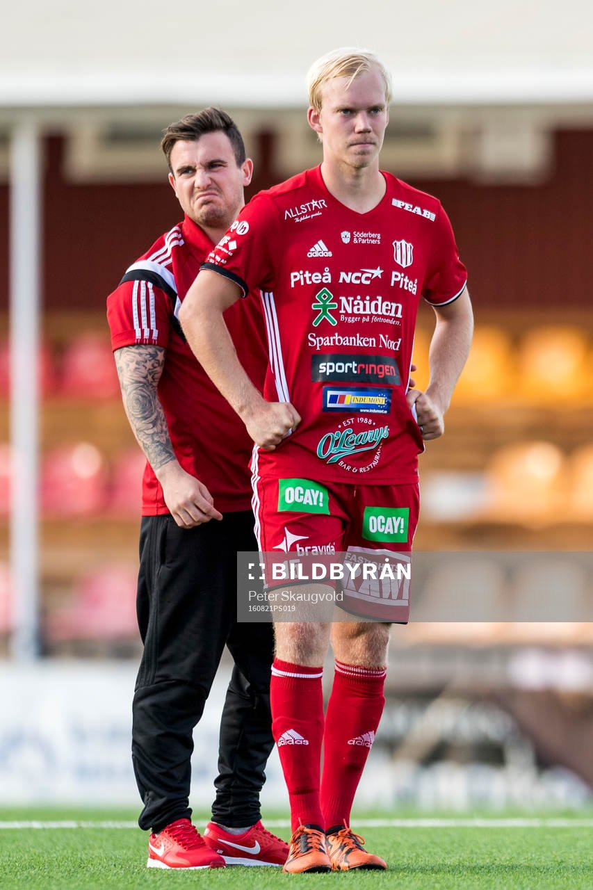 s Robert Clark (v) och Kristoffer Thydell (h) deppar