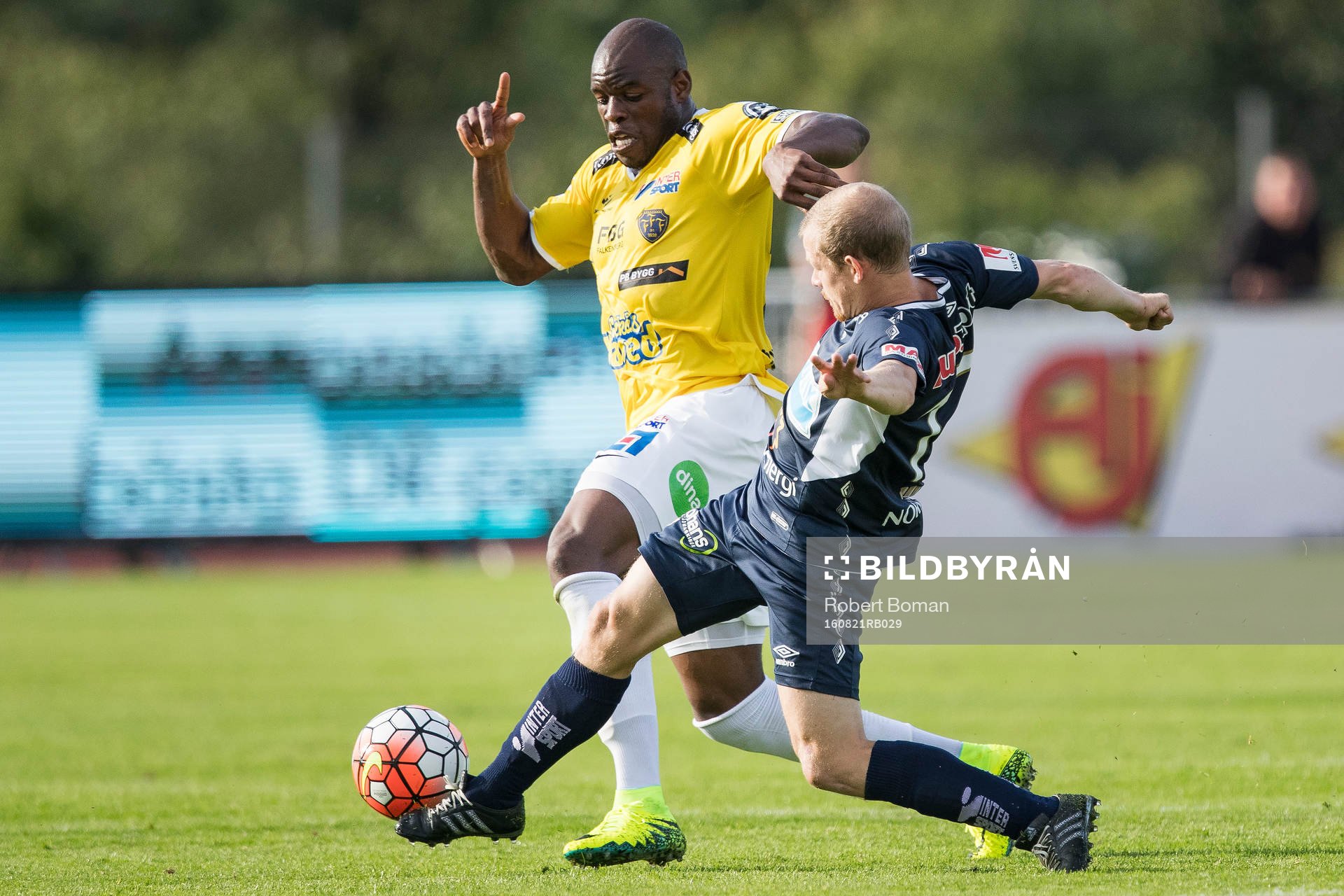 Falkenbergs Hakeem Araba och Gefles Jonas Lantto