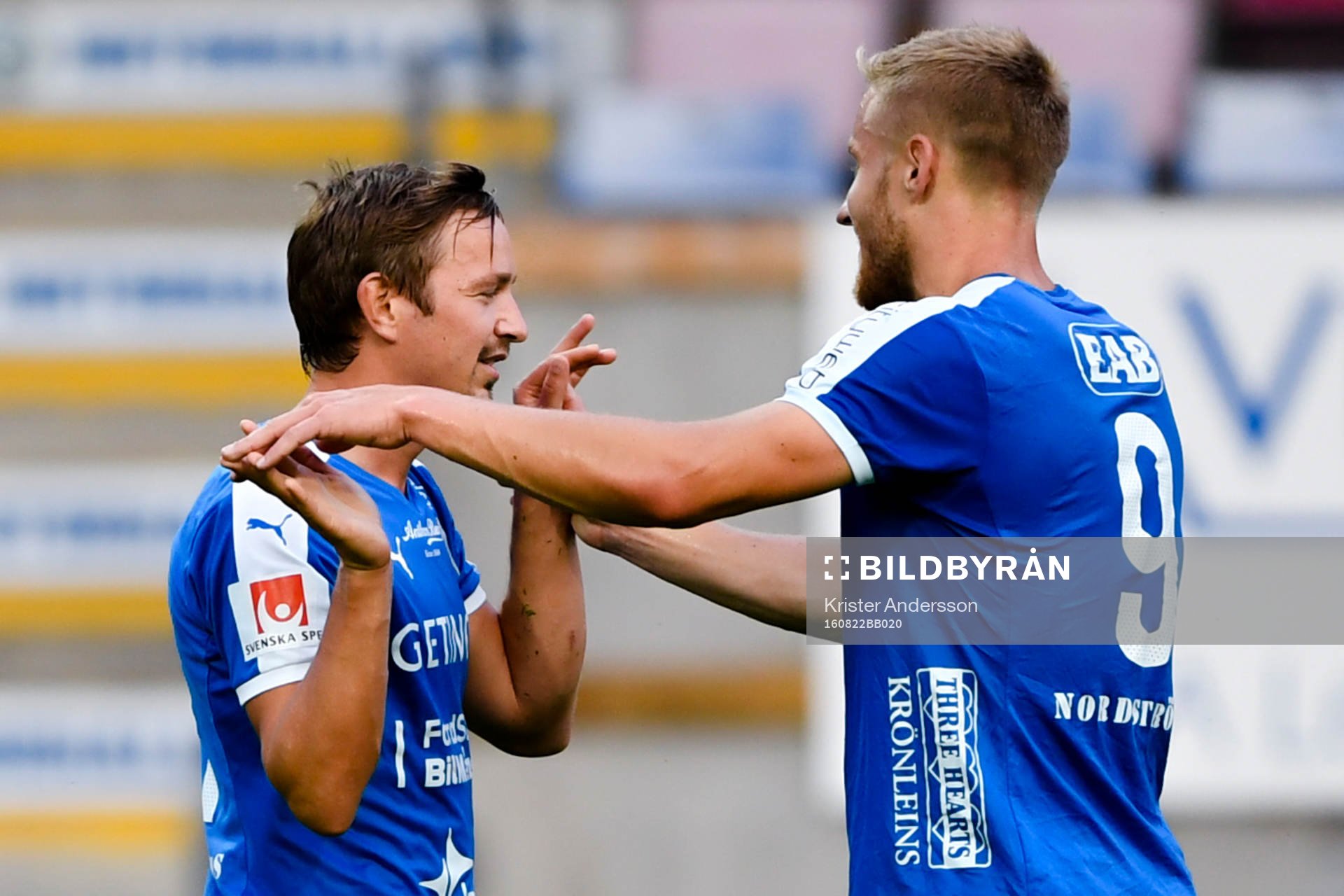 Halmstads Fredrik Olsson och Alexander Ruud Tveter jublar