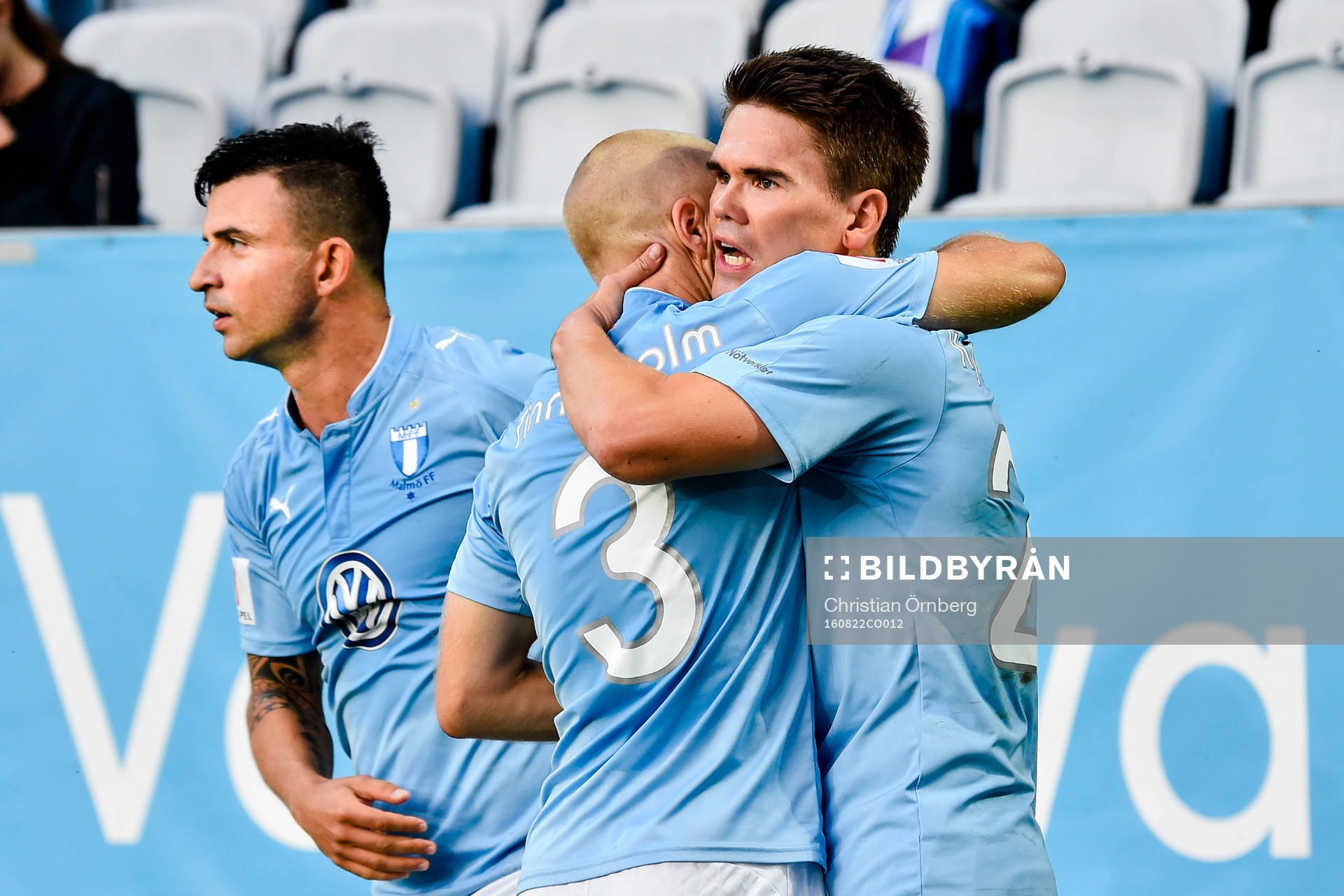 Malmö FFs Vidar Örn Kjartansson jublar efter 2-0 under fotbollsmatchen i Allsvenskan mellan Malmö FF och Jönköpings Södra den 22 augusti 2016 i Malmö.