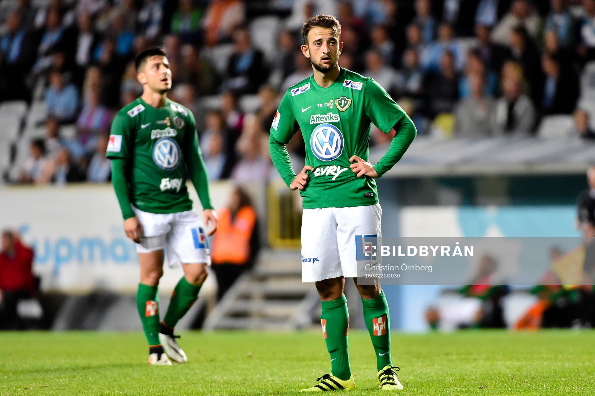 Jönköpings Tom Siwe och Robert Gojani deppar