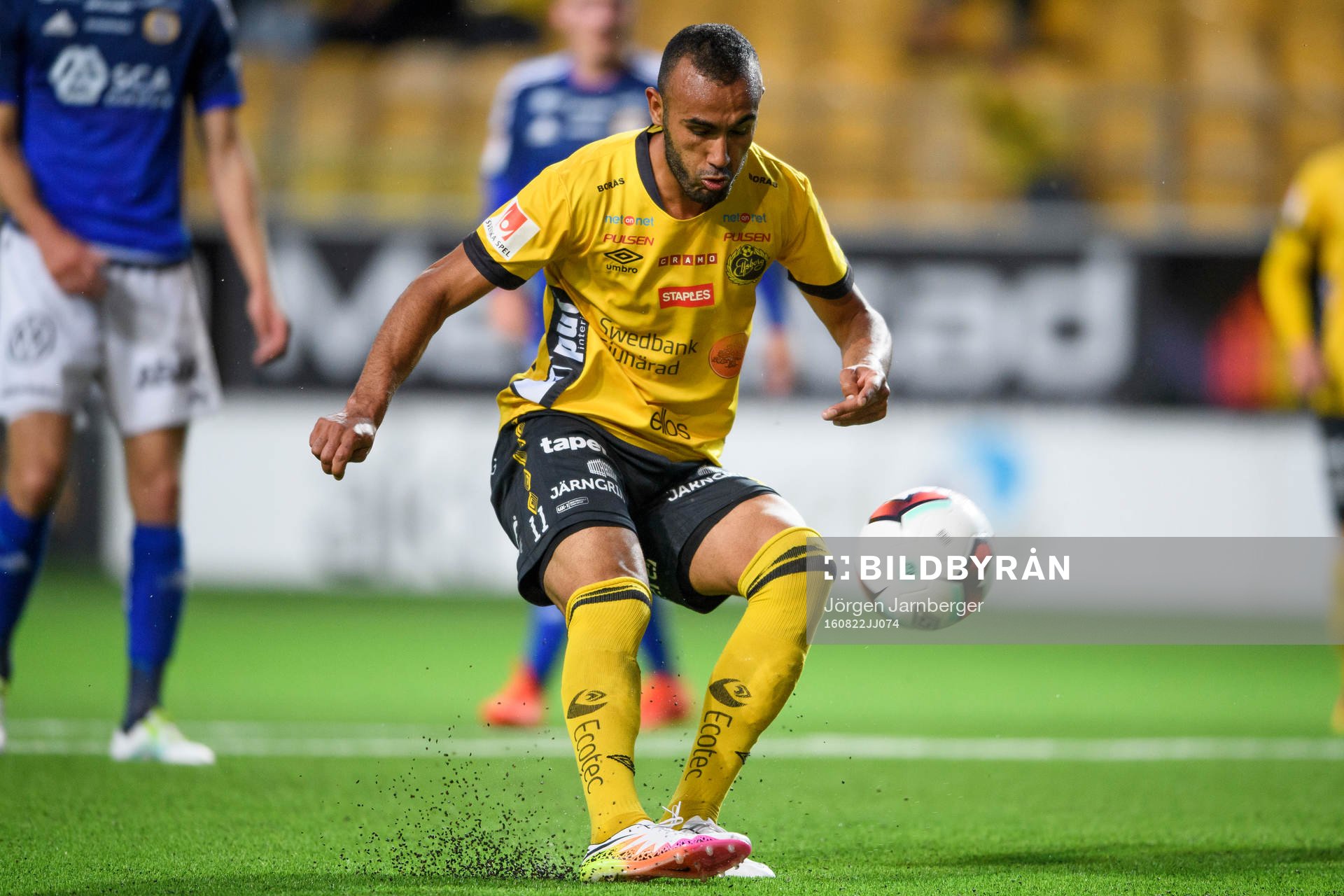 Elfsborgs Issam Jebali lobbar in 4-0